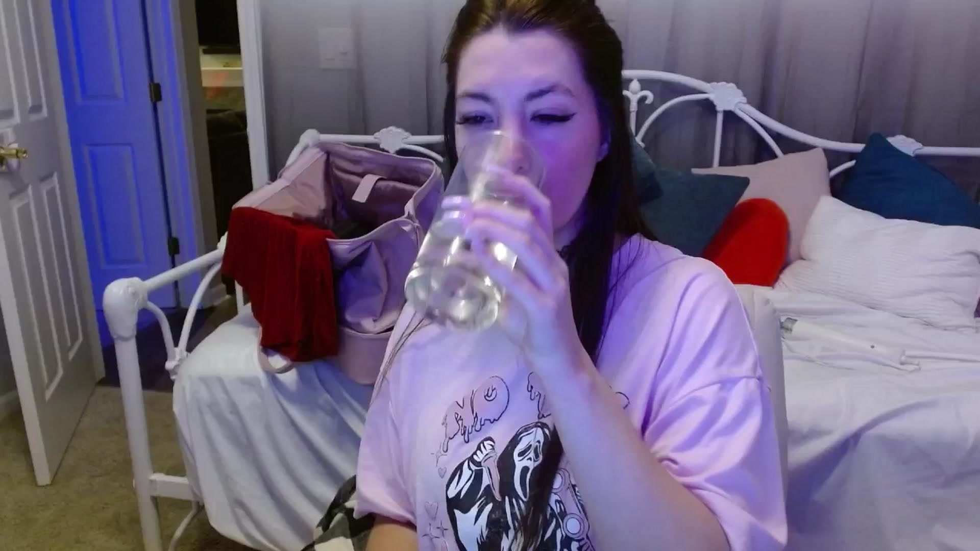 Gallery image thumbnail from DallasOhMy's myfreecams stream on, 06/14/2024, 04:07 image 12 of 20