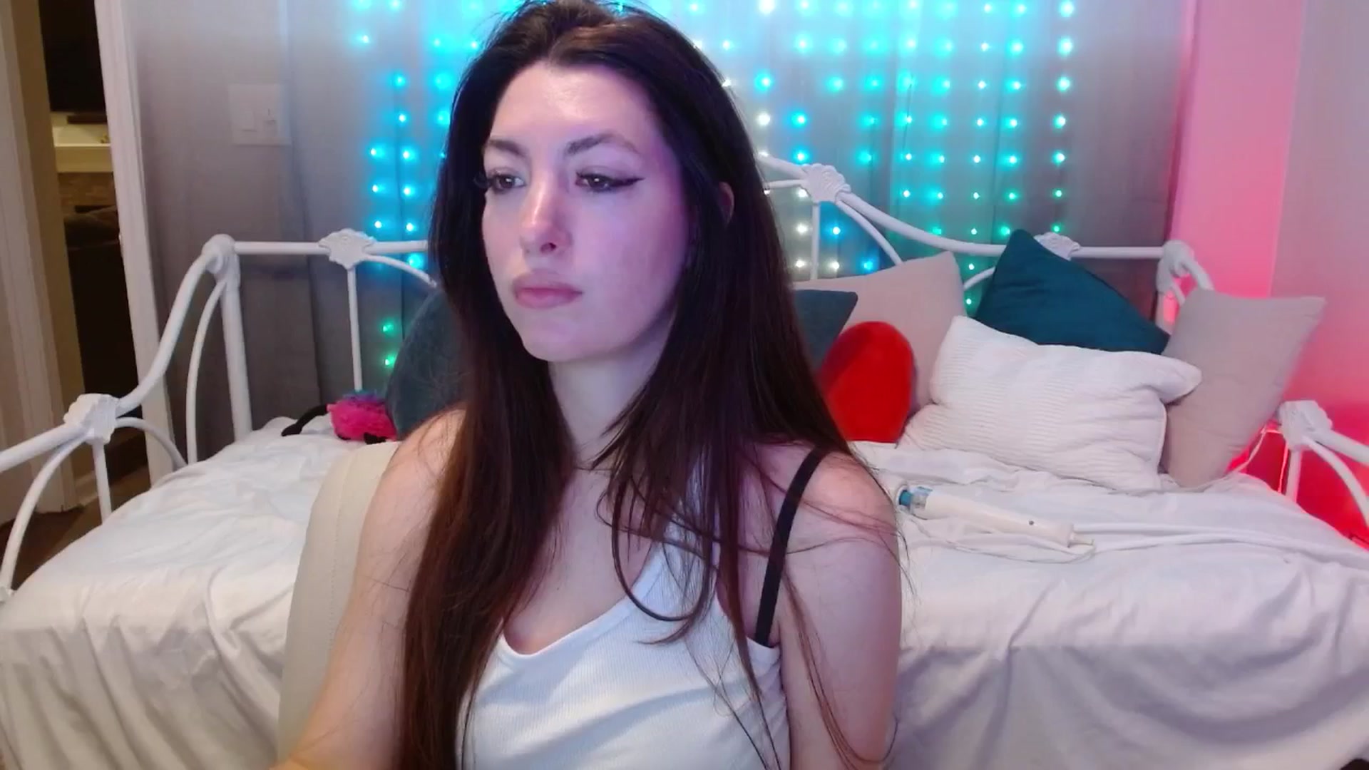 Gallery image thumbnail from DallasOhMy's myfreecams stream on, 06/18/2024, 02:07 image 14 of 20