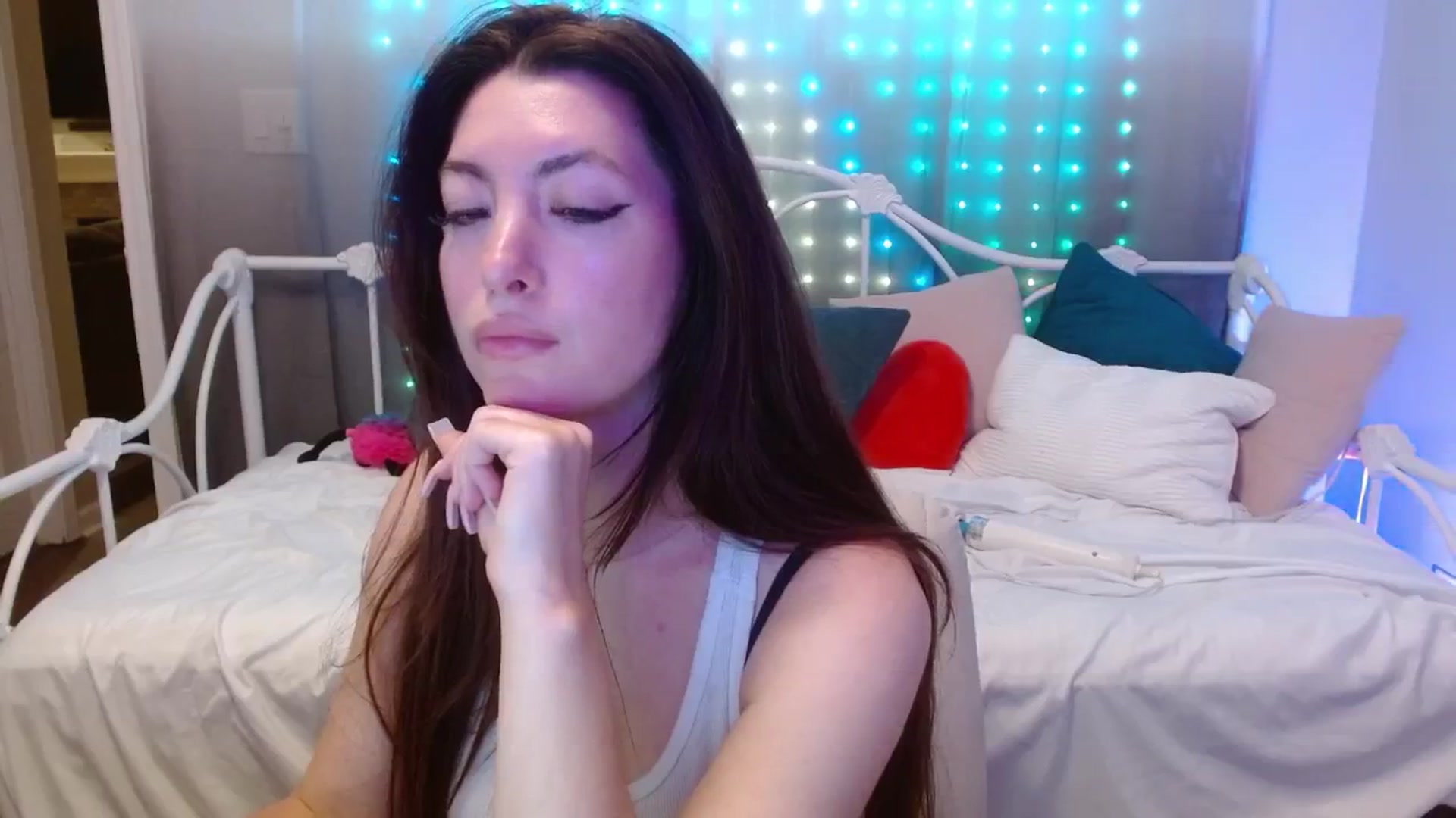 Gallery image thumbnail from DallasOhMy's myfreecams stream on, 06/18/2024, 02:07 image 11 of 20