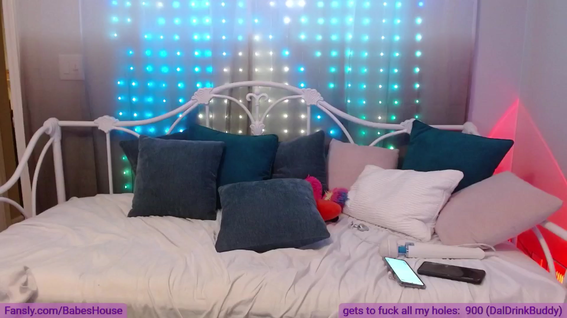 Gallery image thumbnail from DallasOhMy's myfreecams stream on, 06/21/2024, 05:10 image 7 of 20