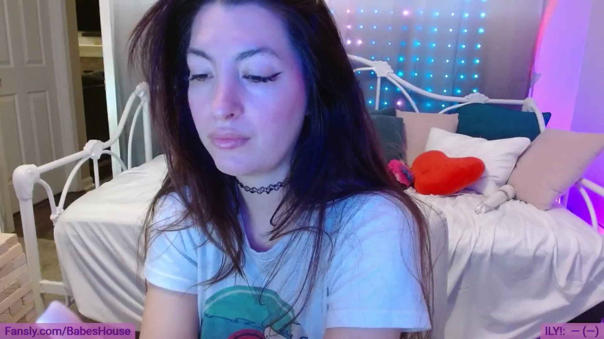 Gallery image thumbnail from DallasOhMy's myfreecams stream on, 06/27/2024, 19:38 image 14 of 20