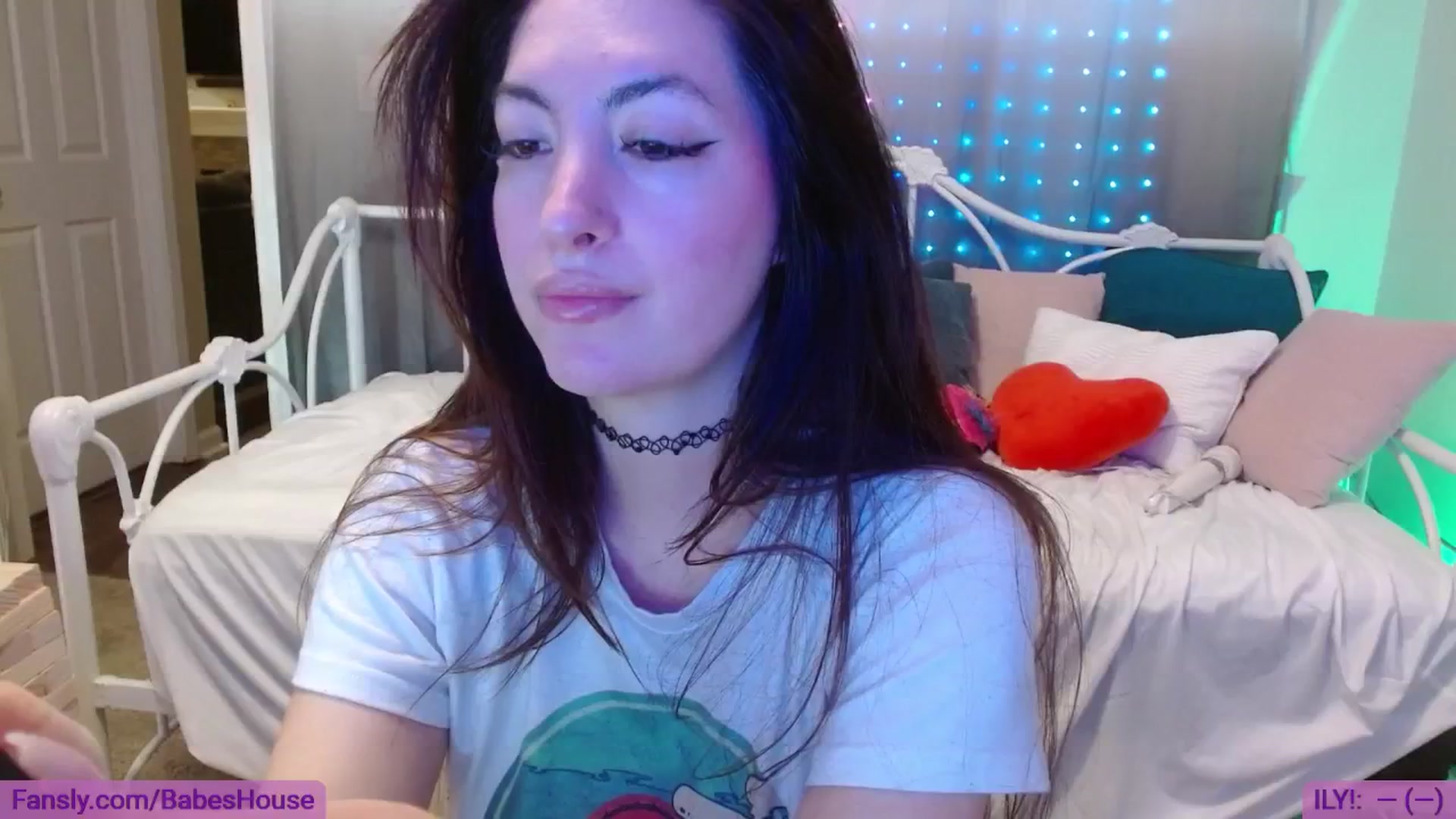 Gallery image thumbnail from DallasOhMy's myfreecams stream on, 06/27/2024, 19:38 image 9 of 20