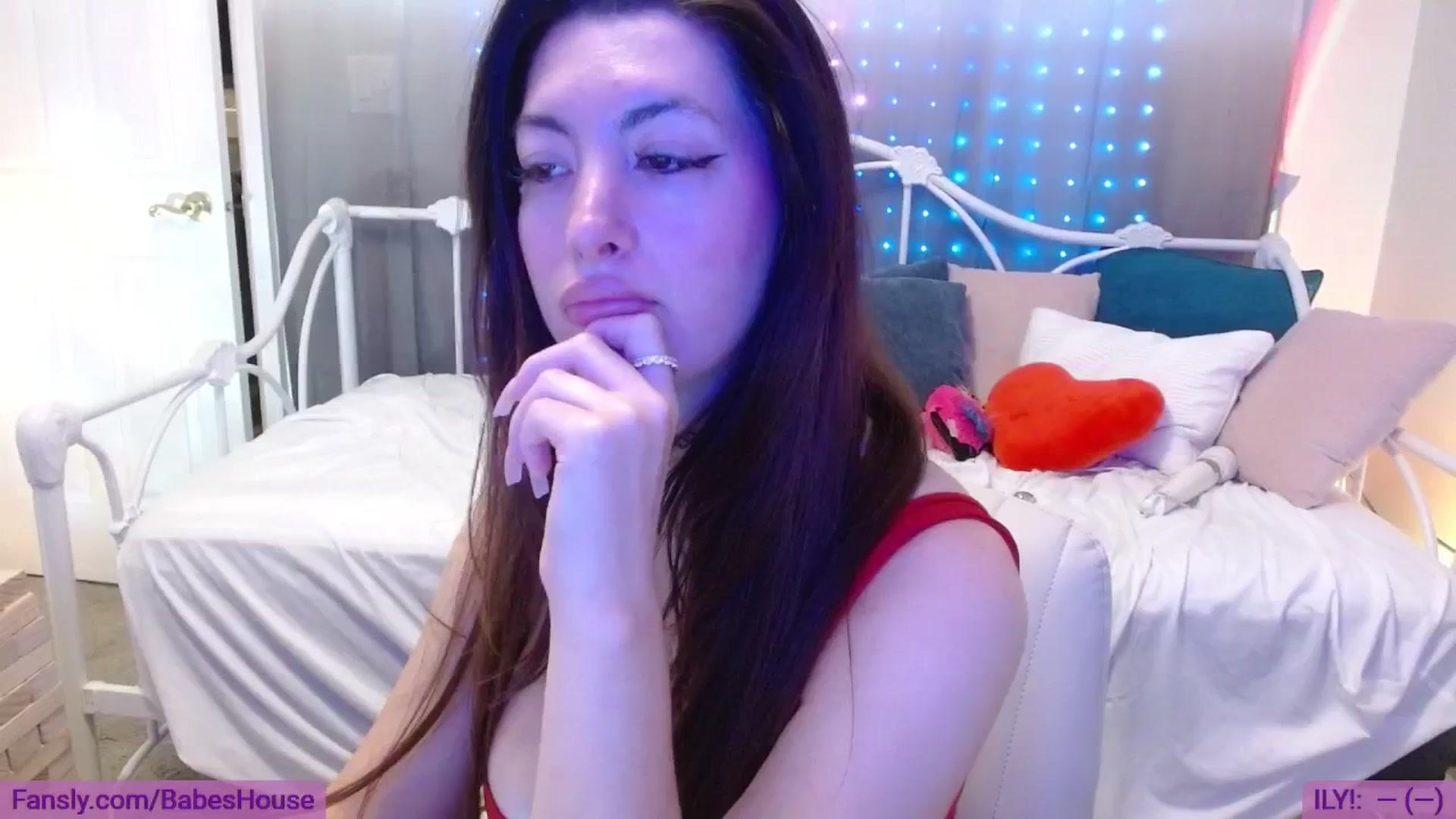 Gallery image thumbnail from DallasOhMy's myfreecams stream on, 06/27/2024, 23:40 image 6 of 20