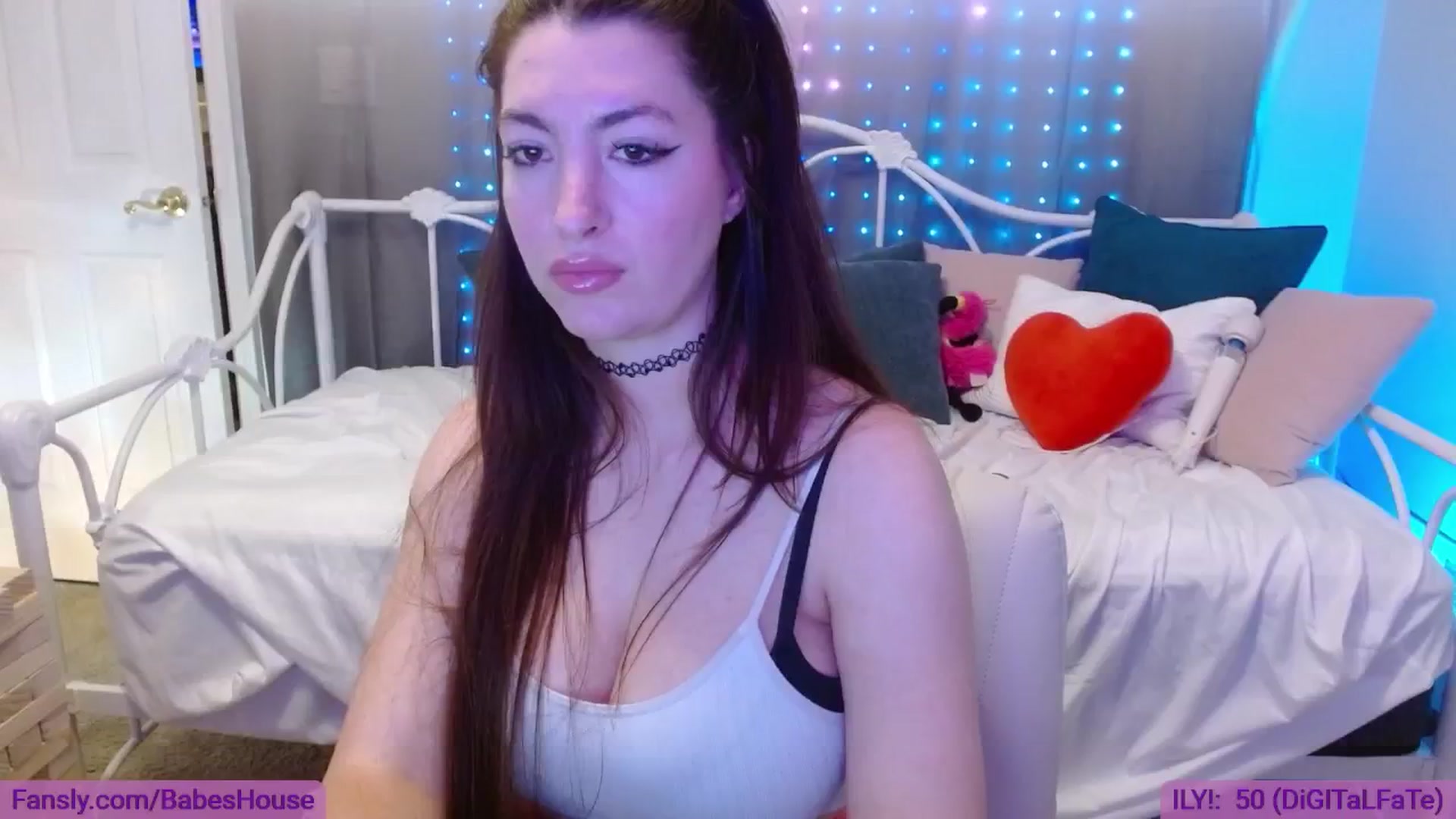 Gallery image thumbnail from DallasOhMy's myfreecams stream on, 06/30/2024, 23:38 image 7 of 20