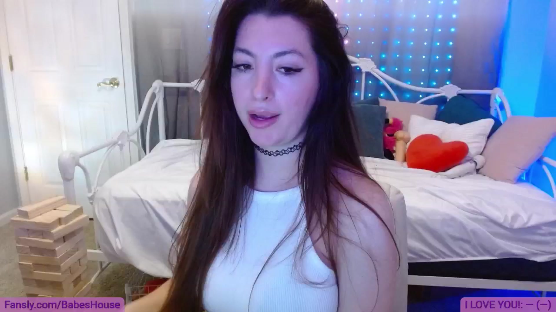 Gallery image thumbnail from DallasOhMy's myfreecams stream on, 07/04/2024, 23:59 image 6 of 20