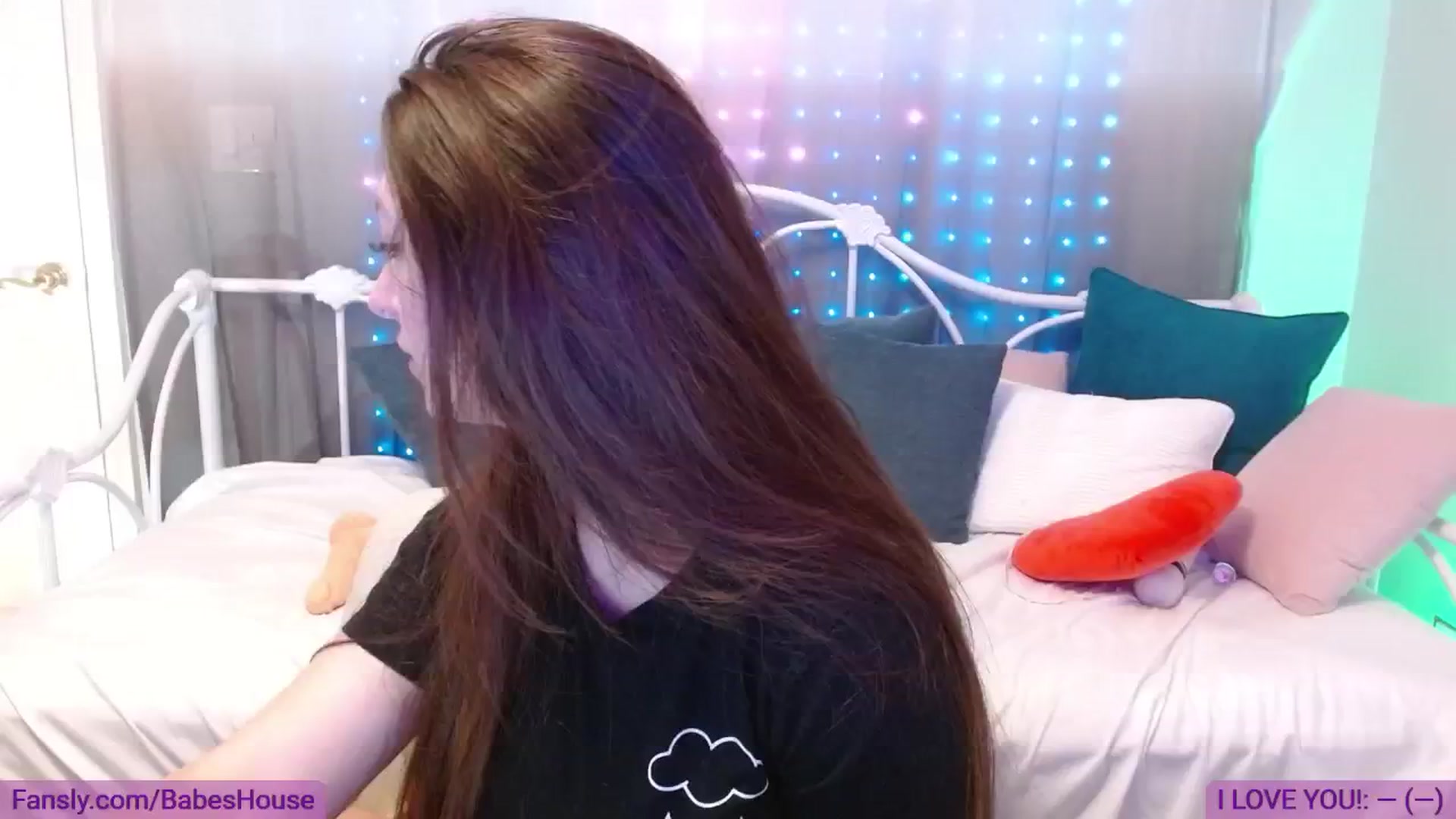 Gallery image thumbnail from DallasOhMy's myfreecams stream on, 07/12/2024, 24:18 image 19 of 20