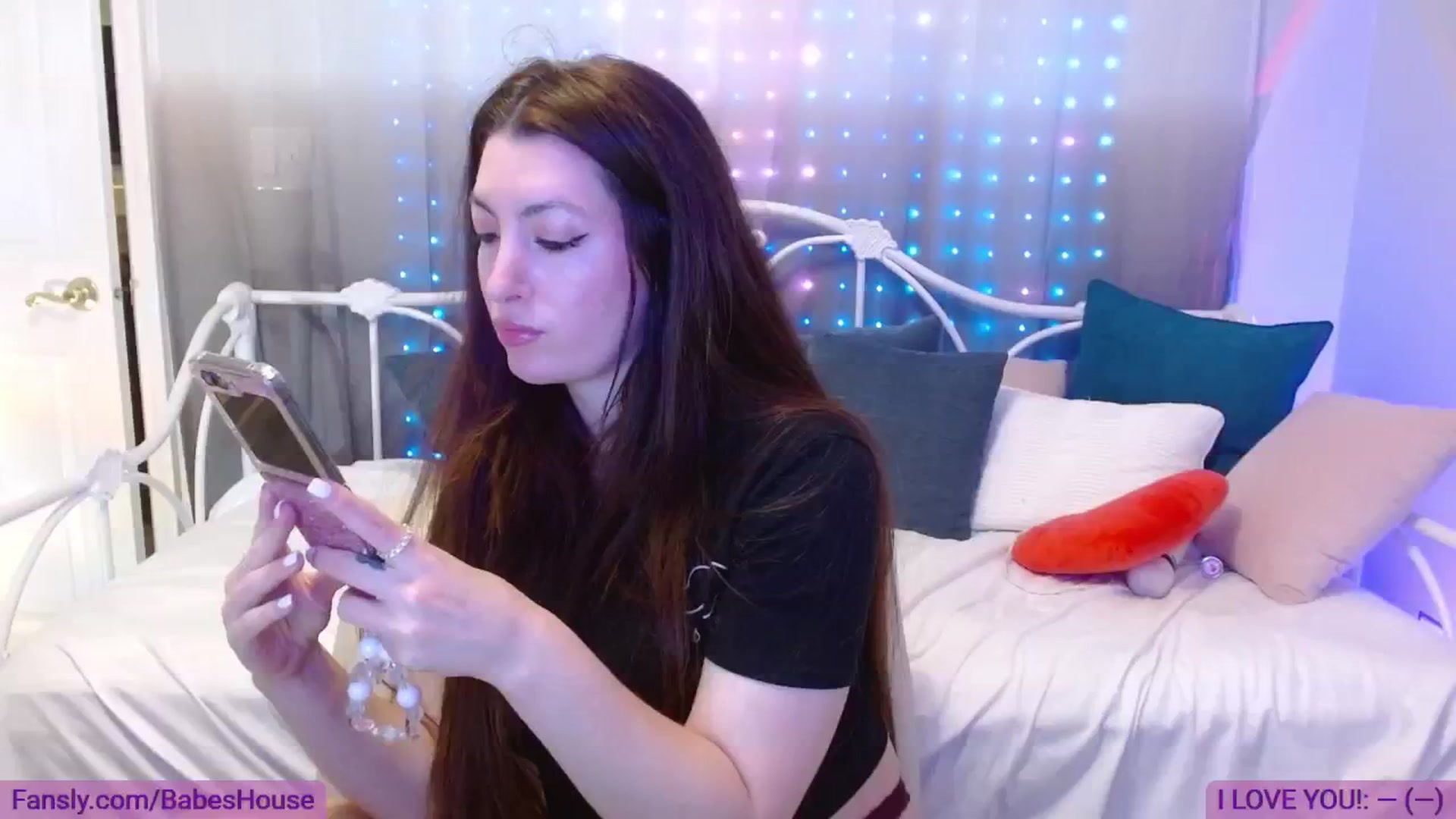 Gallery image thumbnail from DallasOhMy's myfreecams stream on, 07/12/2024, 24:18 image 9 of 20