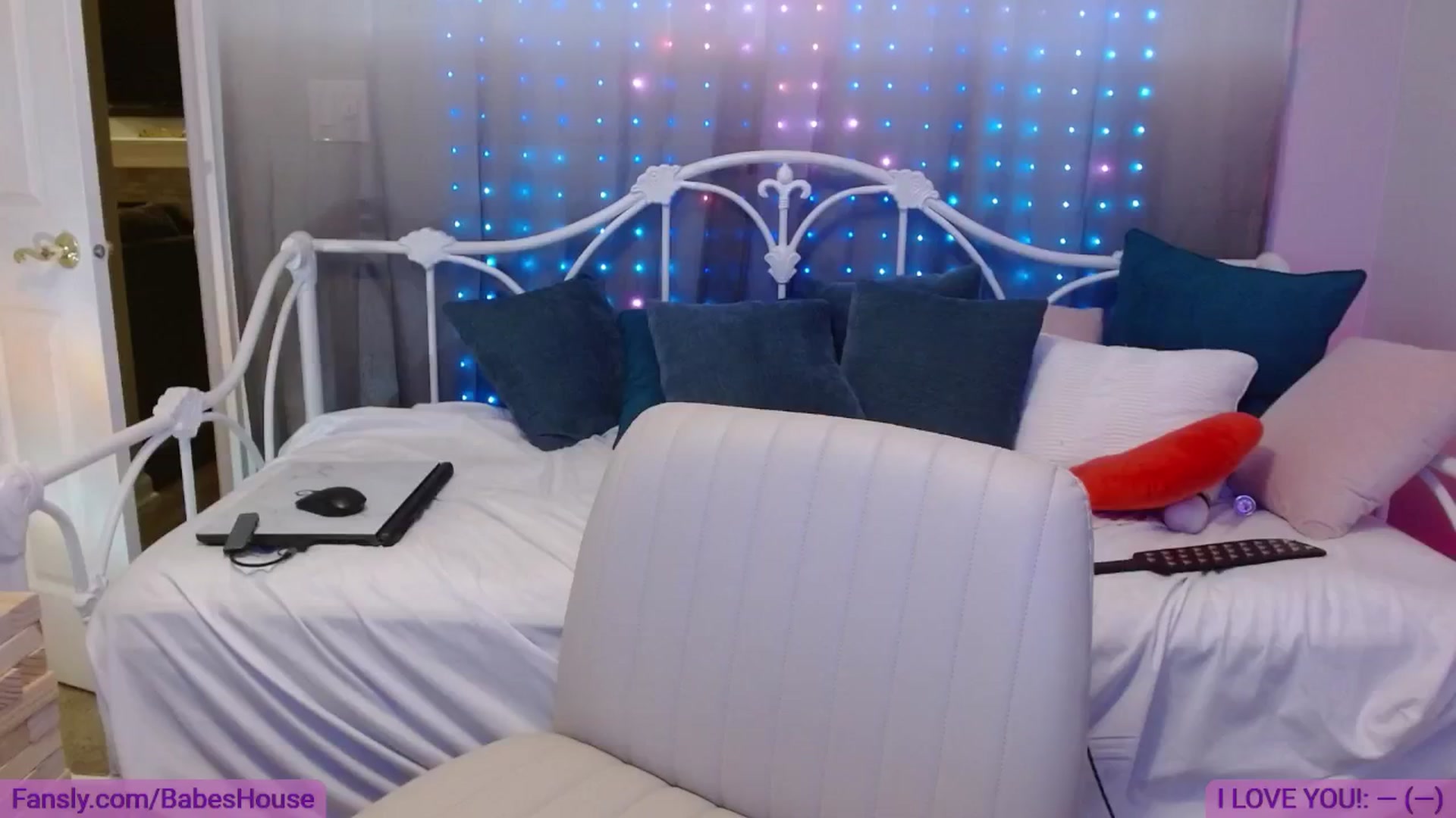 Gallery image thumbnail from DallasOhMy's myfreecams stream on, 07/12/2024, 17:19 image 13 of 20