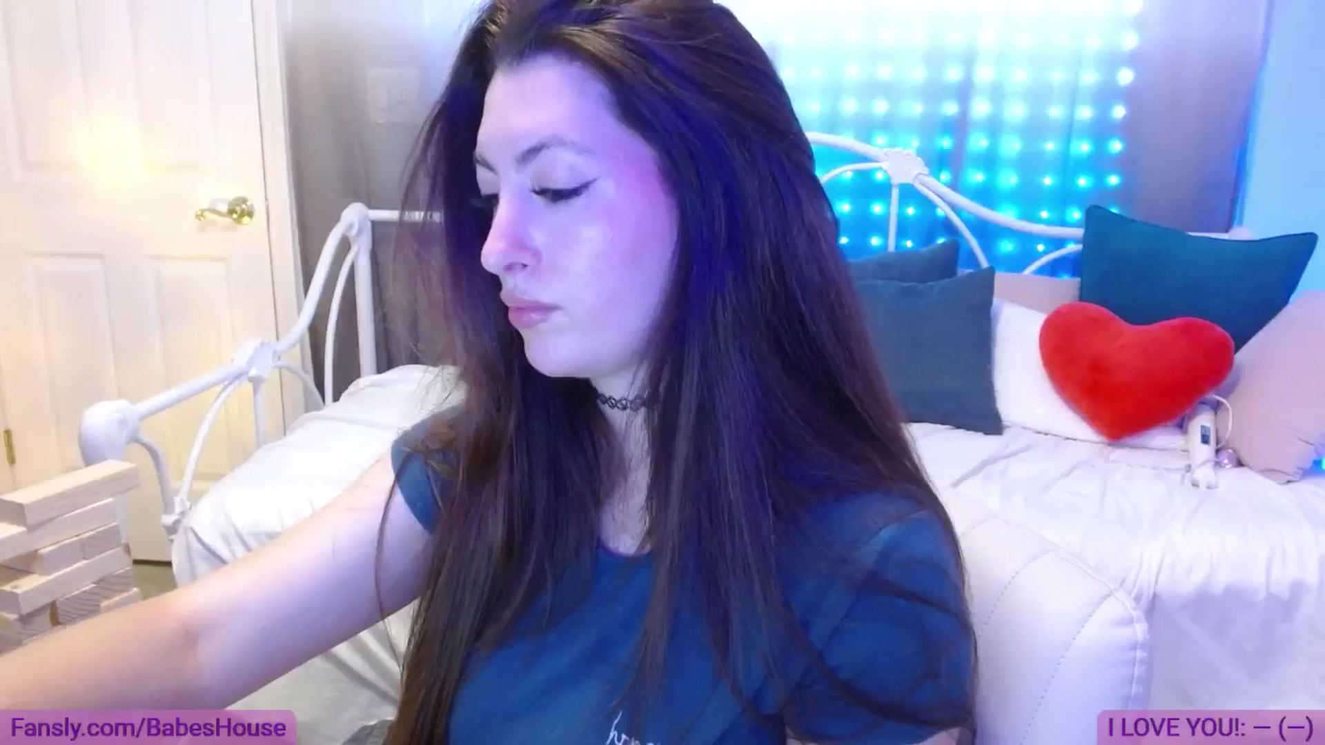 Gallery image thumbnail from DallasOhMy's myfreecams stream on, 07/25/2024, 02:26 image 10 of 20