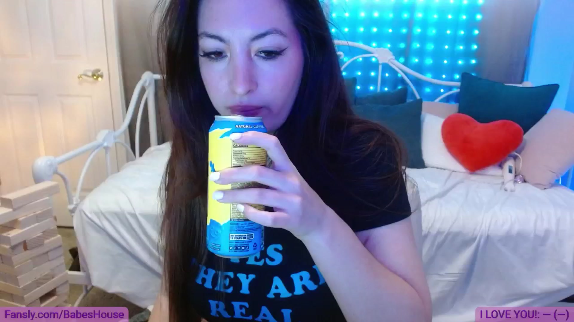Gallery image thumbnail from DallasOhMy's myfreecams stream on, 07/25/2024, 22:46 image 12 of 20