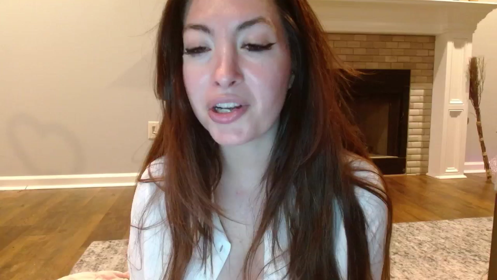 Gallery image thumbnail from DallasOhMy's myfreecams stream on, 07/27/2024, 01:27 image 13 of 20