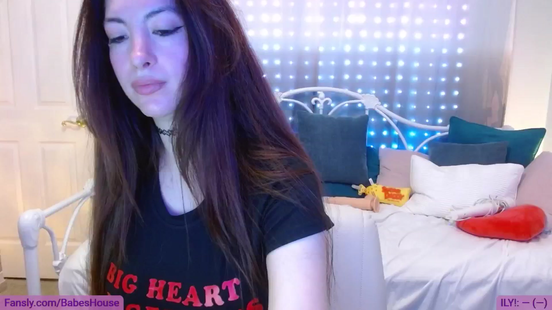 Gallery image thumbnail from DallasOhMy's myfreecams stream on, 08/06/2024, 24:14 image 13 of 20