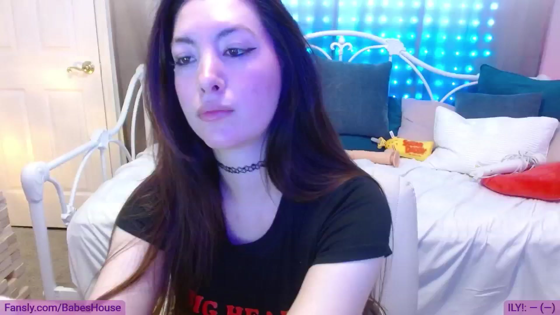 Gallery image thumbnail from DallasOhMy's myfreecams stream on, 08/06/2024, 03:25 image 12 of 20