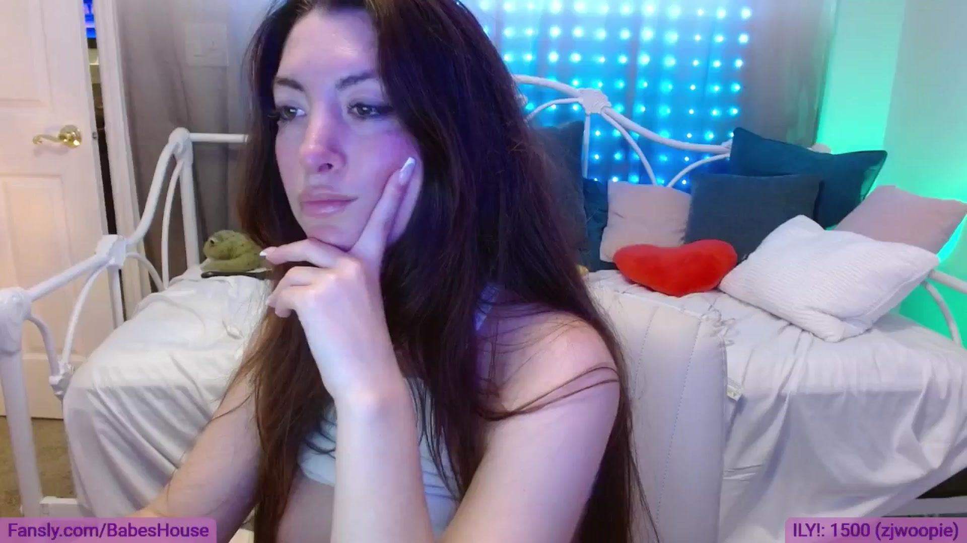 Gallery image thumbnail from DallasOhMy's myfreecams stream on, 08/22/2024, 24:08 image 9 of 20