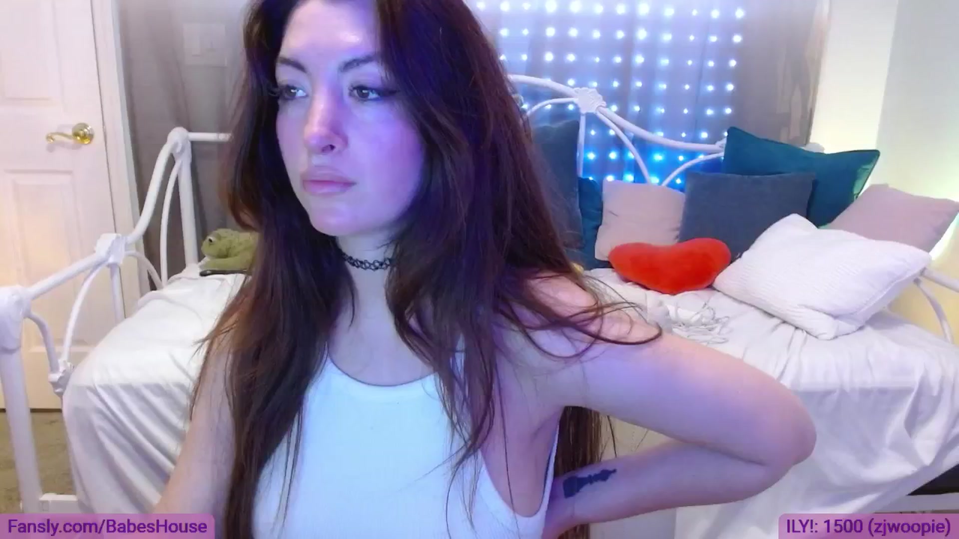 Gallery image thumbnail from DallasOhMy's myfreecams stream on, 08/22/2024, 24:08 image 18 of 20
