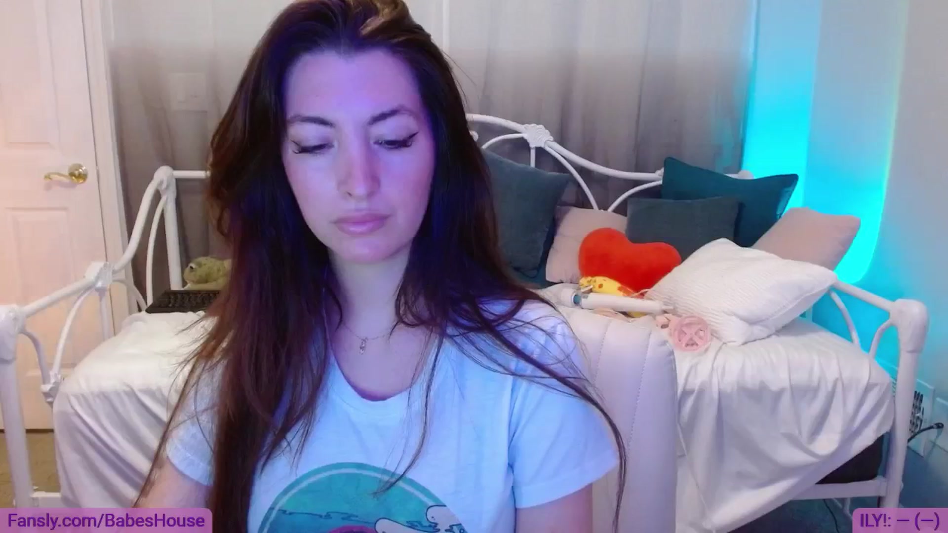 Gallery image thumbnail from DallasOhMy's myfreecams stream on, 08/24/2024, 24:03 image 10 of 20