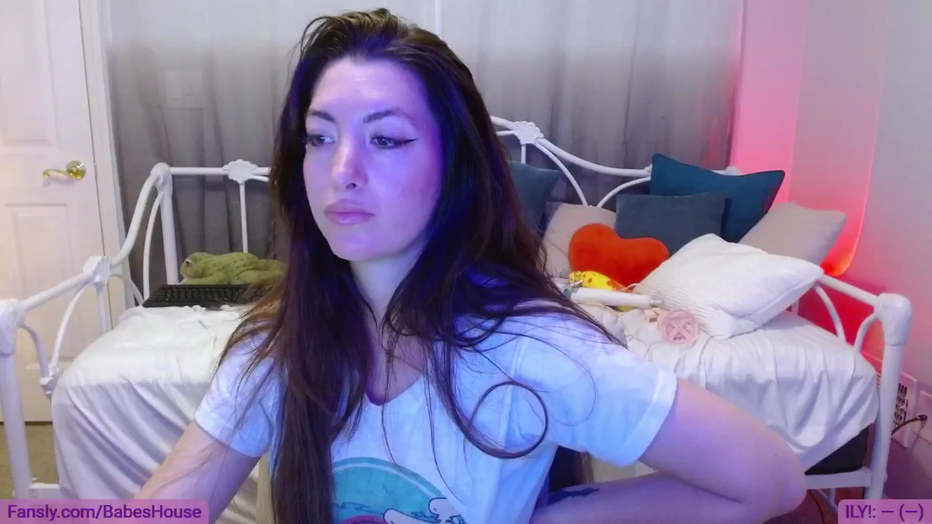 Gallery image thumbnail from DallasOhMy's myfreecams stream on, 08/24/2024, 24:03 image 17 of 20