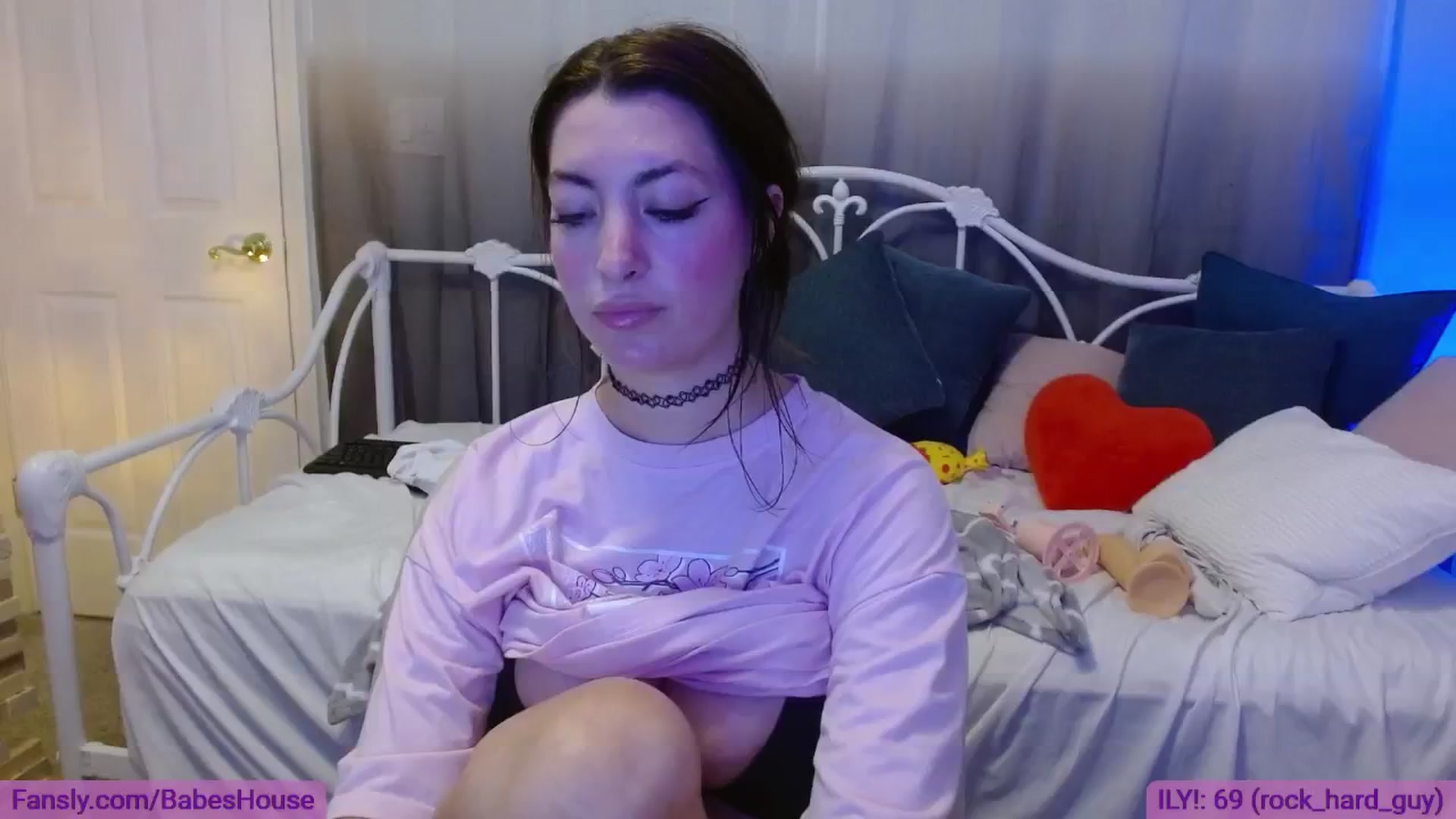 Gallery image thumbnail from DallasOhMy's myfreecams stream on, 08/26/2024, 03:16 image 3 of 20