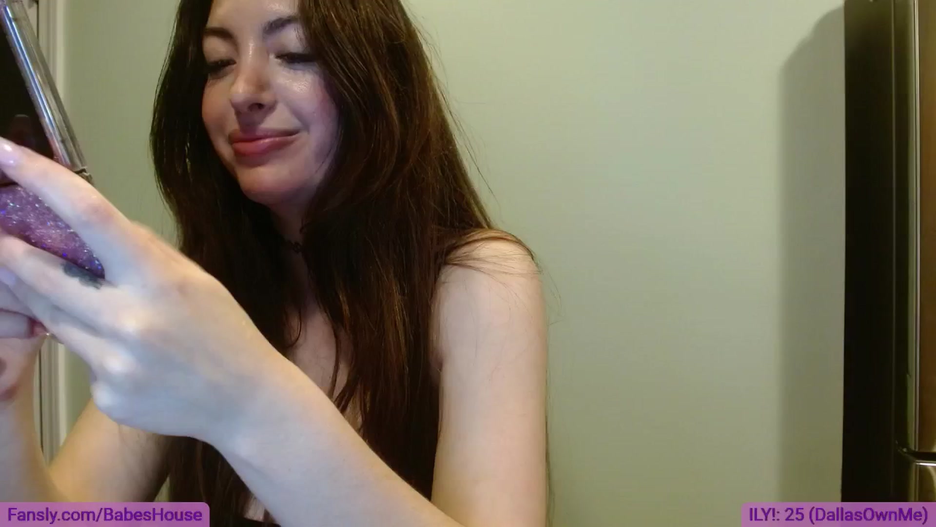 Gallery image thumbnail from DallasOhMy's myfreecams stream on, 08/27/2024, 02:59 image 12 of 20