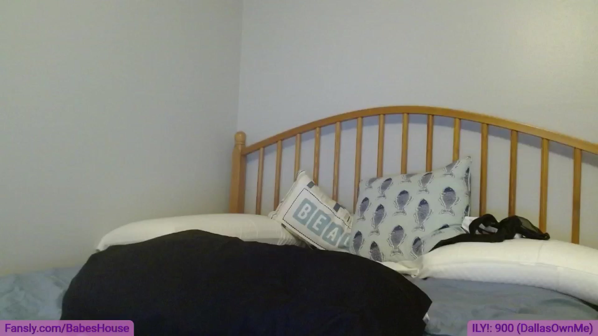 Gallery image thumbnail from DallasOhMy's myfreecams stream on, 09/07/2024, 02:51 image 2 of 20