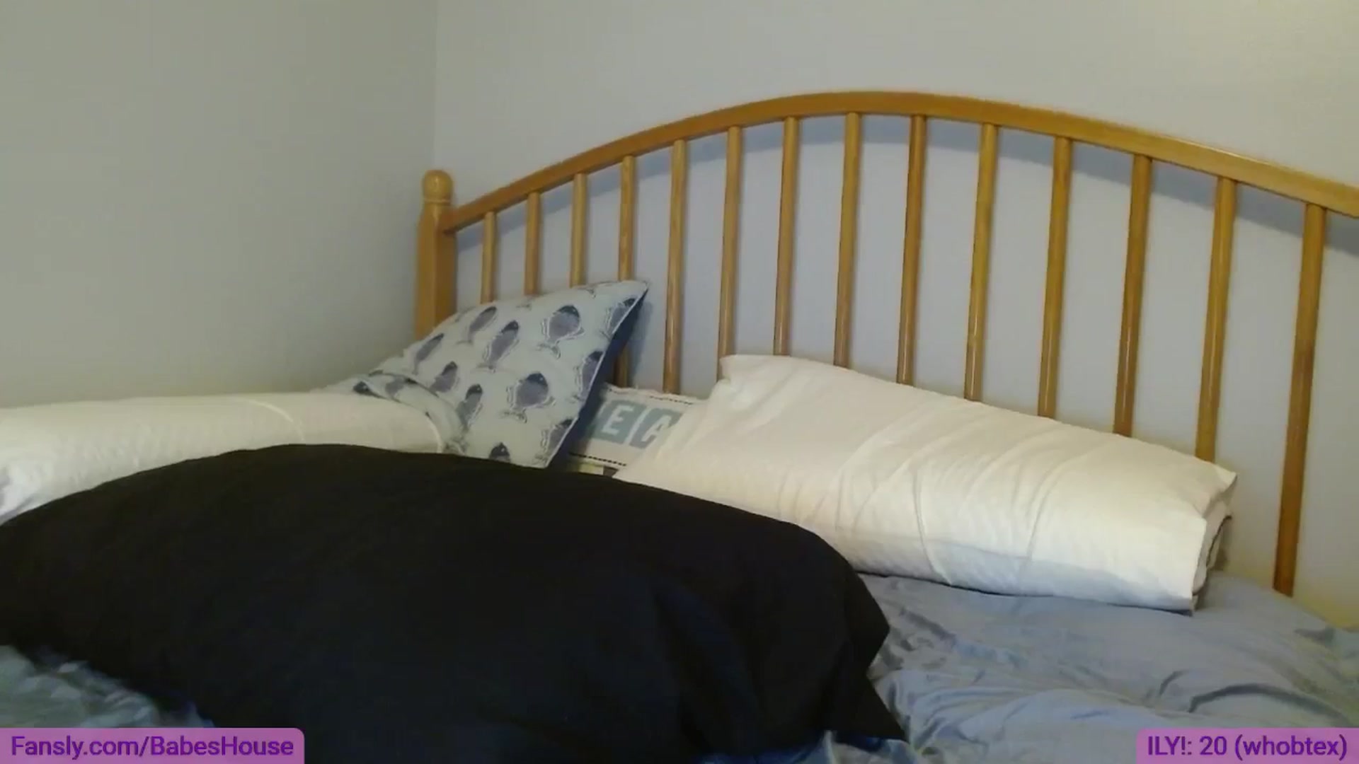 Gallery image thumbnail from DallasOhMy's myfreecams stream on, 09/13/2024, 04:39 image 10 of 20