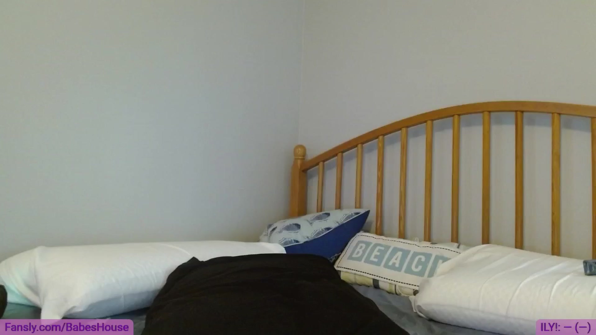 Gallery image thumbnail from DallasOhMy's myfreecams stream on, 09/20/2024, 18:24 image 7 of 20