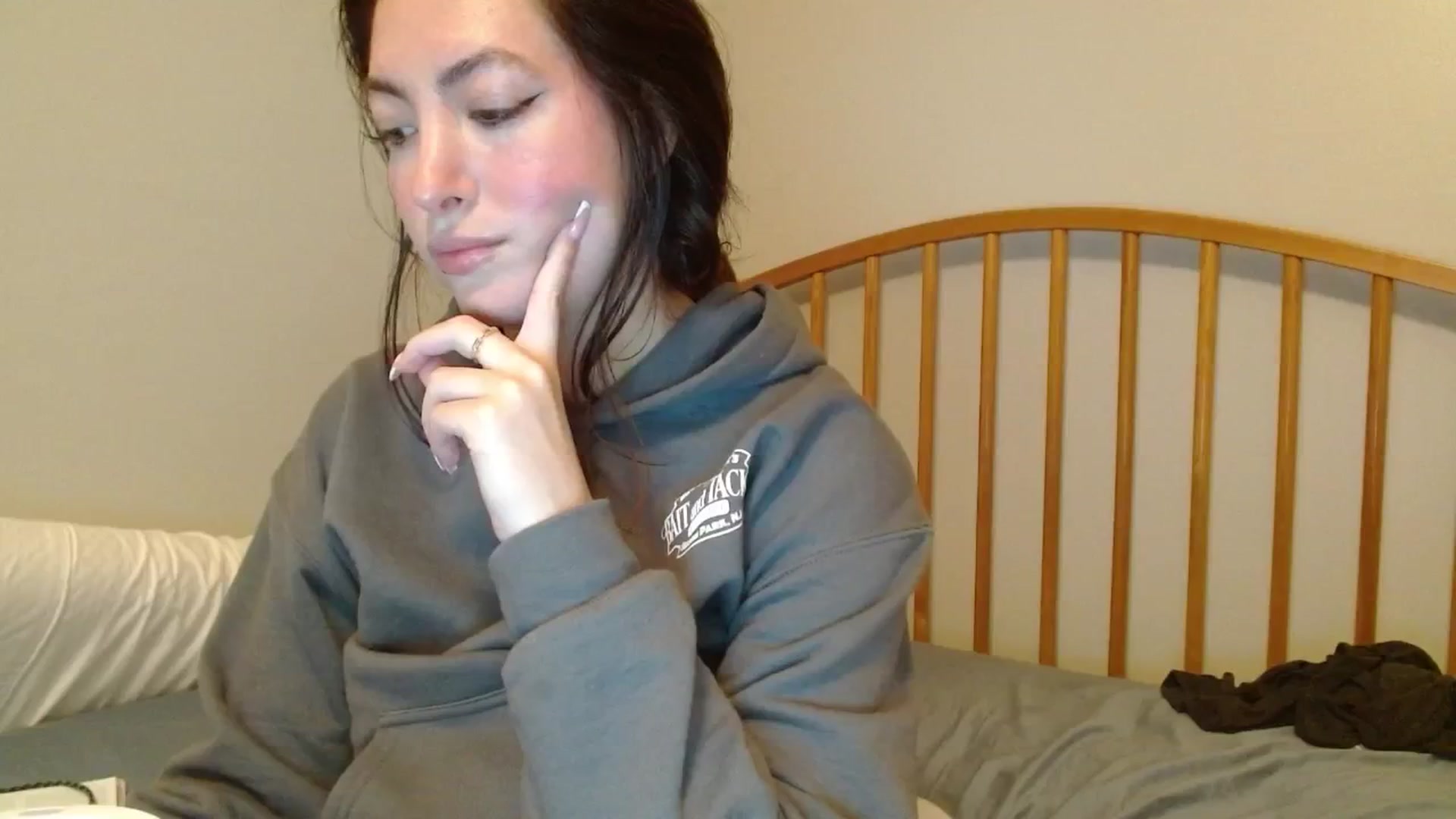 Gallery image thumbnail from DallasOhMy's myfreecams stream on, 10/11/2024, 24:18 image 2 of 20