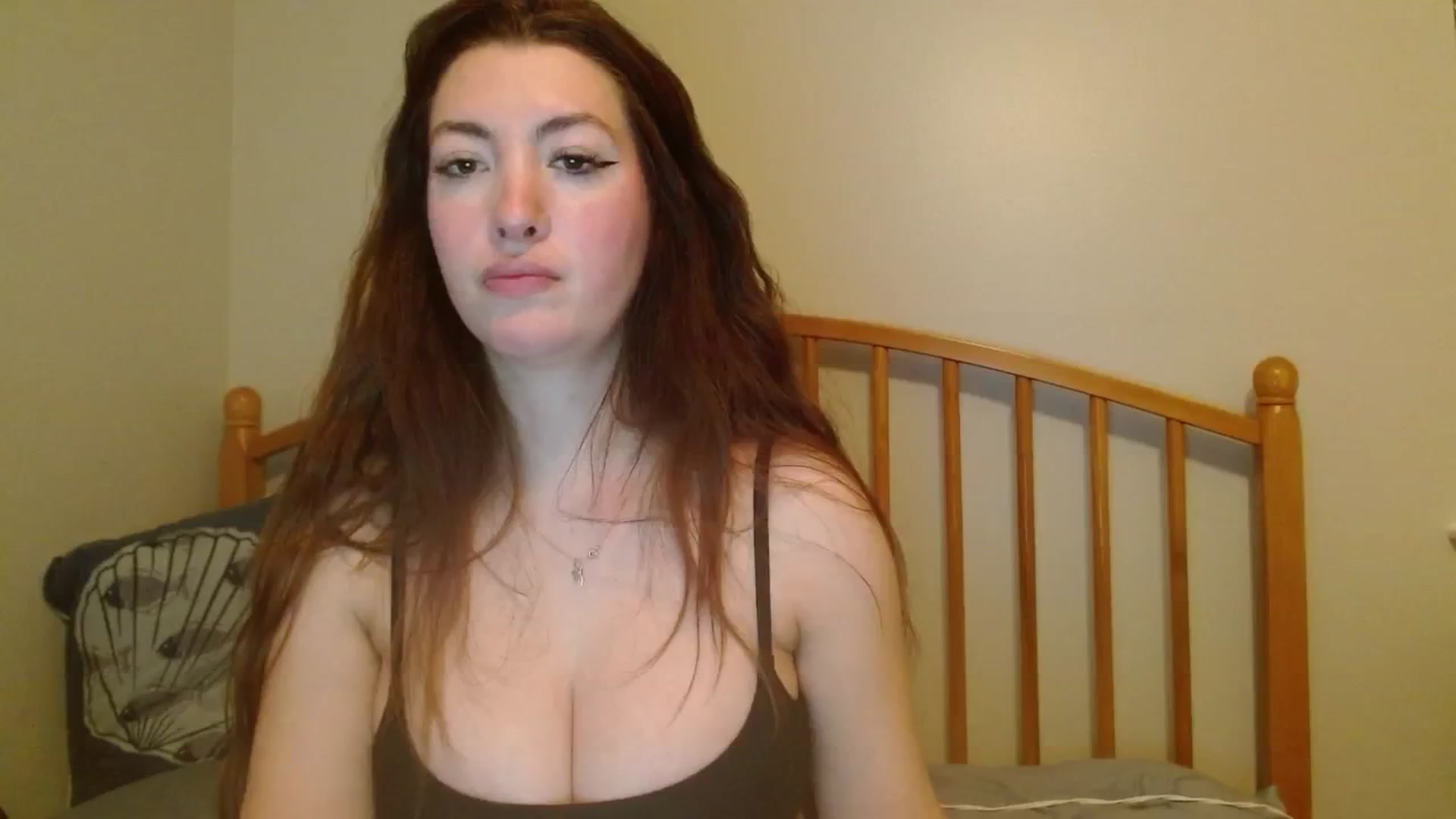 Gallery image thumbnail from DallasOhMy's myfreecams stream on, 10/21/2024, 23:17 image 19 of 20