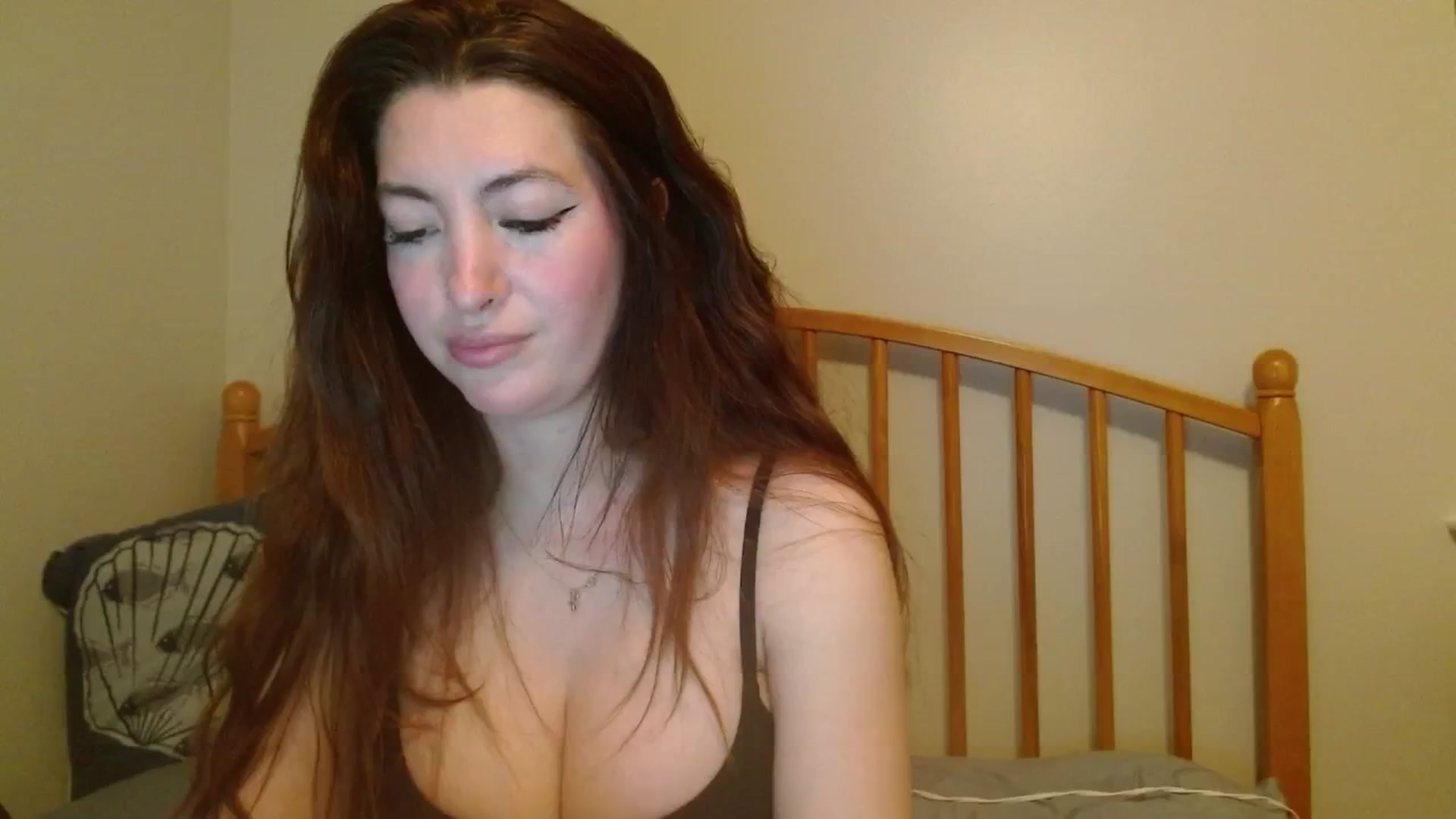 Gallery image thumbnail from DallasOhMy's myfreecams stream on, 10/21/2024, 23:17 image 18 of 20