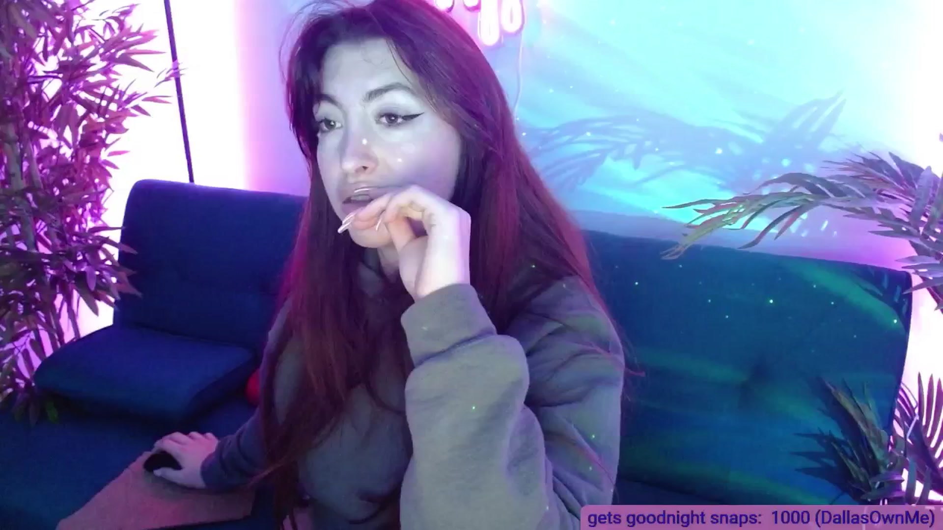 Gallery image thumbnail from DallasOhMy's myfreecams stream on, 11/28/2024, 24:32 image 4 of 20