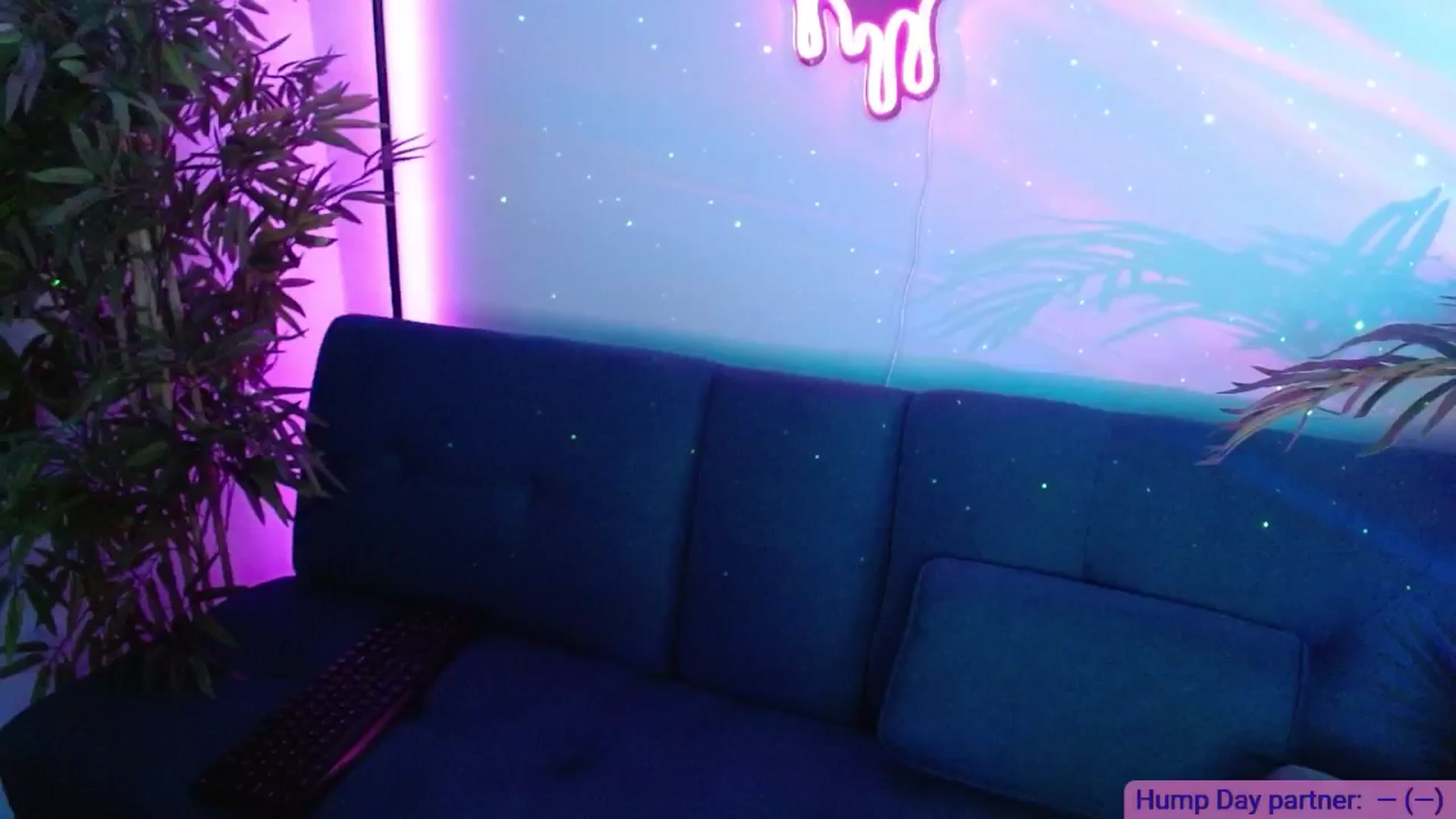 Gallery image thumbnail from DallasOhMy's myfreecams stream on, 12/12/2024, 02:43 image 5 of 20