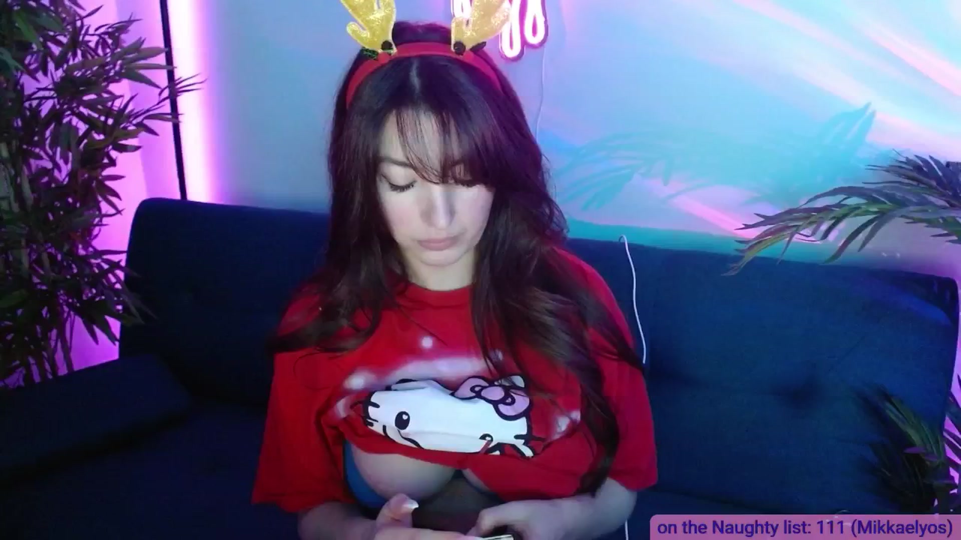 Gallery image thumbnail from DallasOhMy's myfreecams stream on, 12/15/2024, 24:03 image 4 of 20