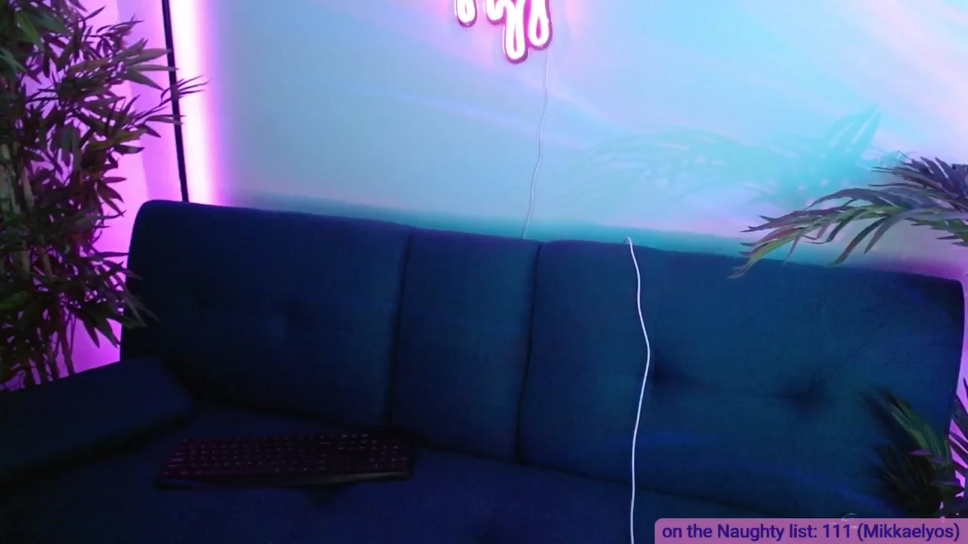 Gallery image thumbnail from DallasOhMy's myfreecams stream on, 12/15/2024, 24:03 image 8 of 20