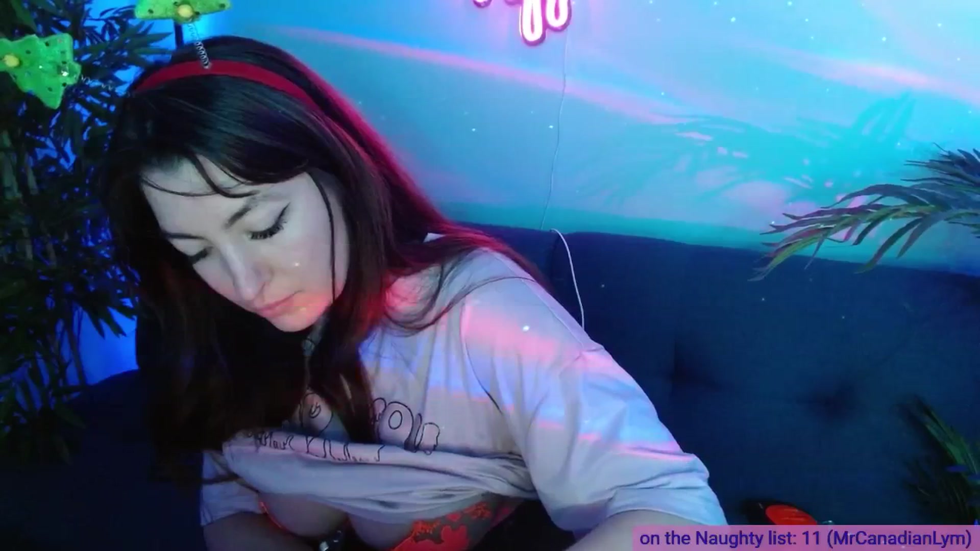 Gallery image thumbnail from DallasOhMy's myfreecams stream on, 12/19/2024, 04:13 image 12 of 20