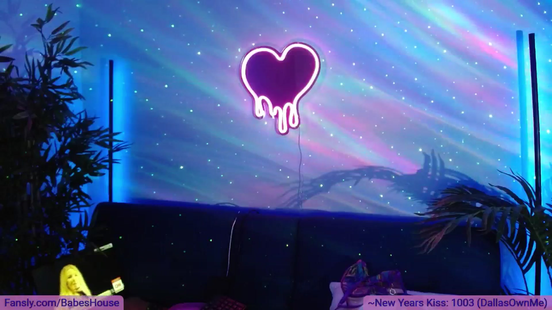 Gallery image thumbnail from DallasOhMy's myfreecams stream on, 01/01/2025, 05:36 image 17 of 20