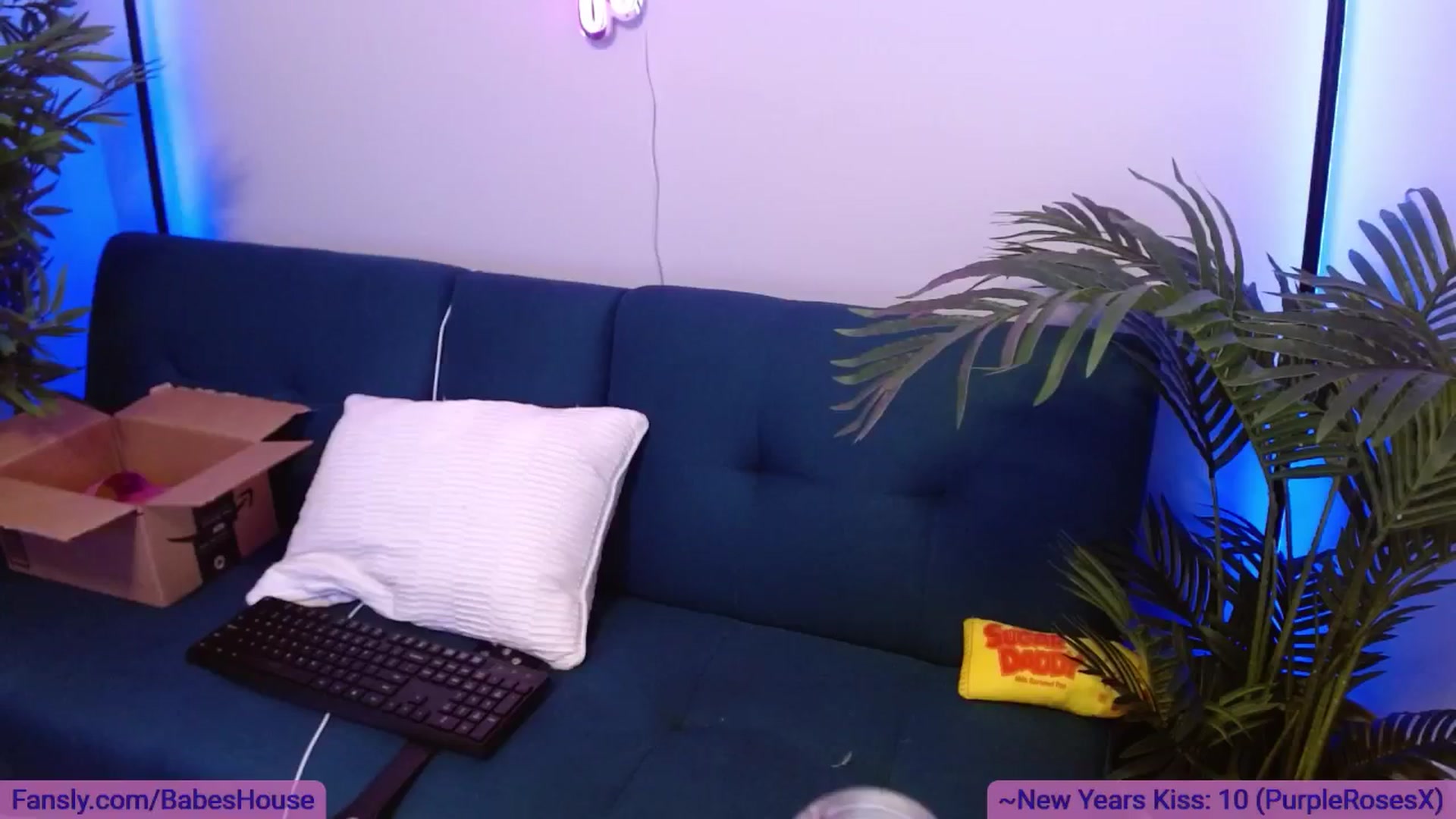 Gallery image thumbnail from DallasOhMy's myfreecams stream on, 01/01/2025, 22:26 image 8 of 20