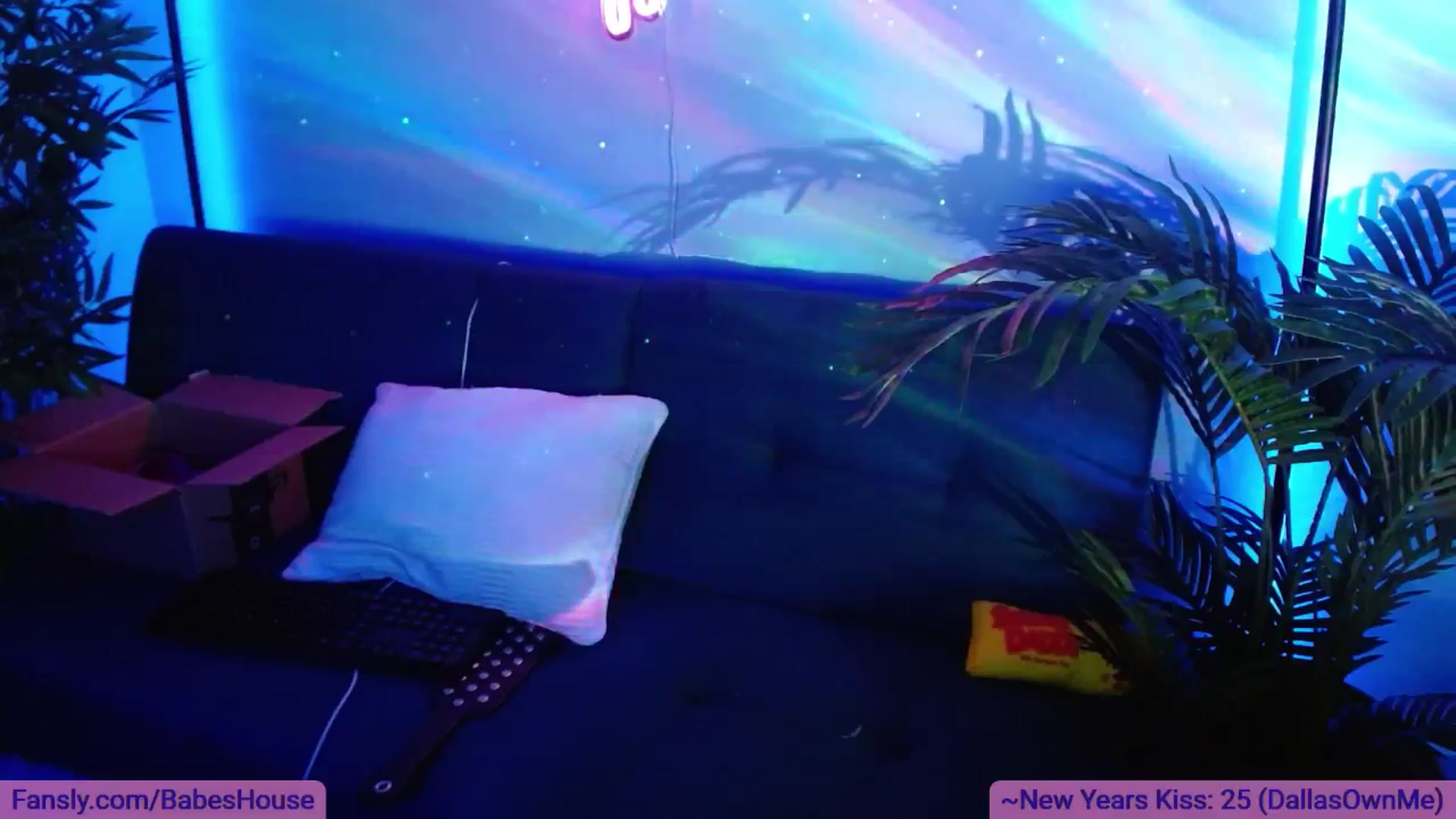 Gallery image thumbnail from DallasOhMy's myfreecams stream on, 01/02/2025, 24:39 image 6 of 20