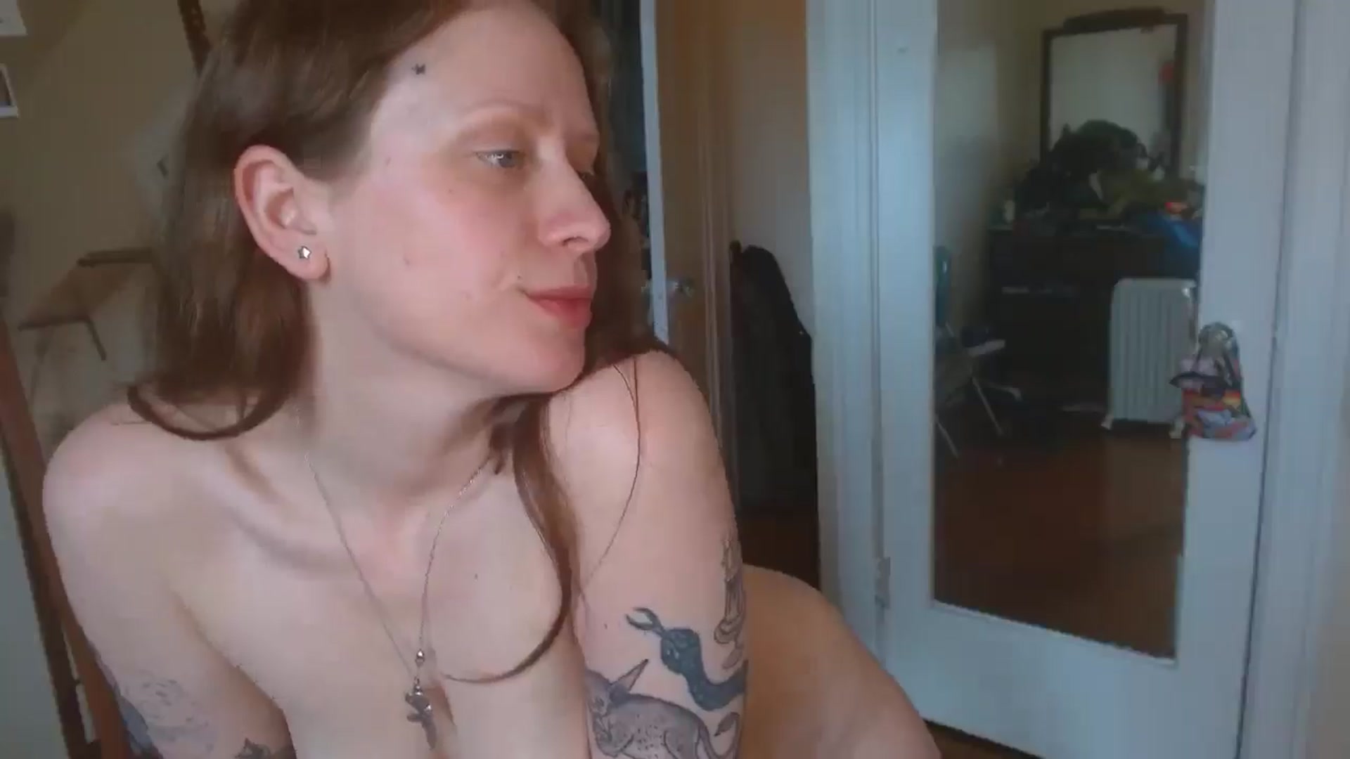 Gallery image thumbnail from DamaKoupa's myfreecams stream on, 04/22/2025, 19:55 image 13 of 20