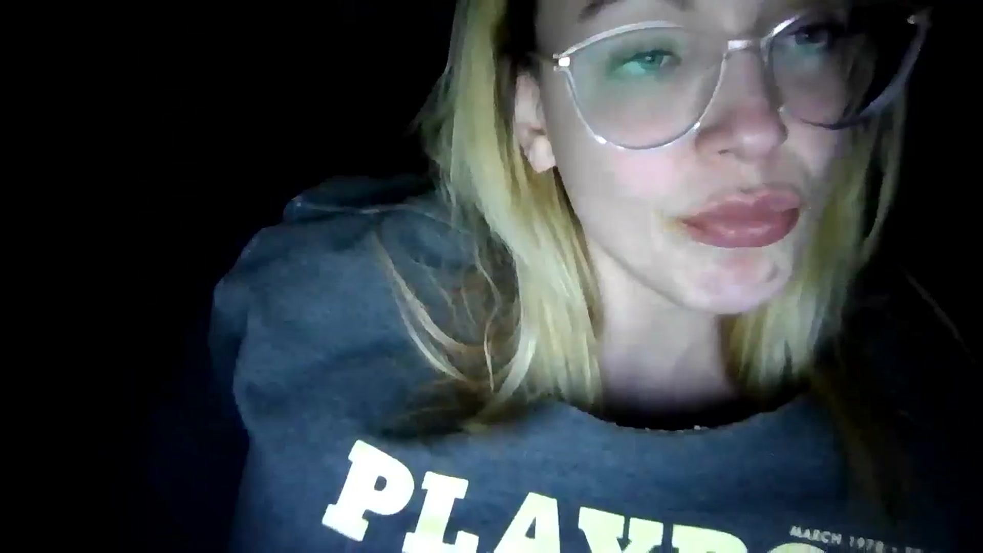 Gallery image thumbnail from DamePraton's myfreecams stream on, 12/09/2024, 08:02 image 15 of 20