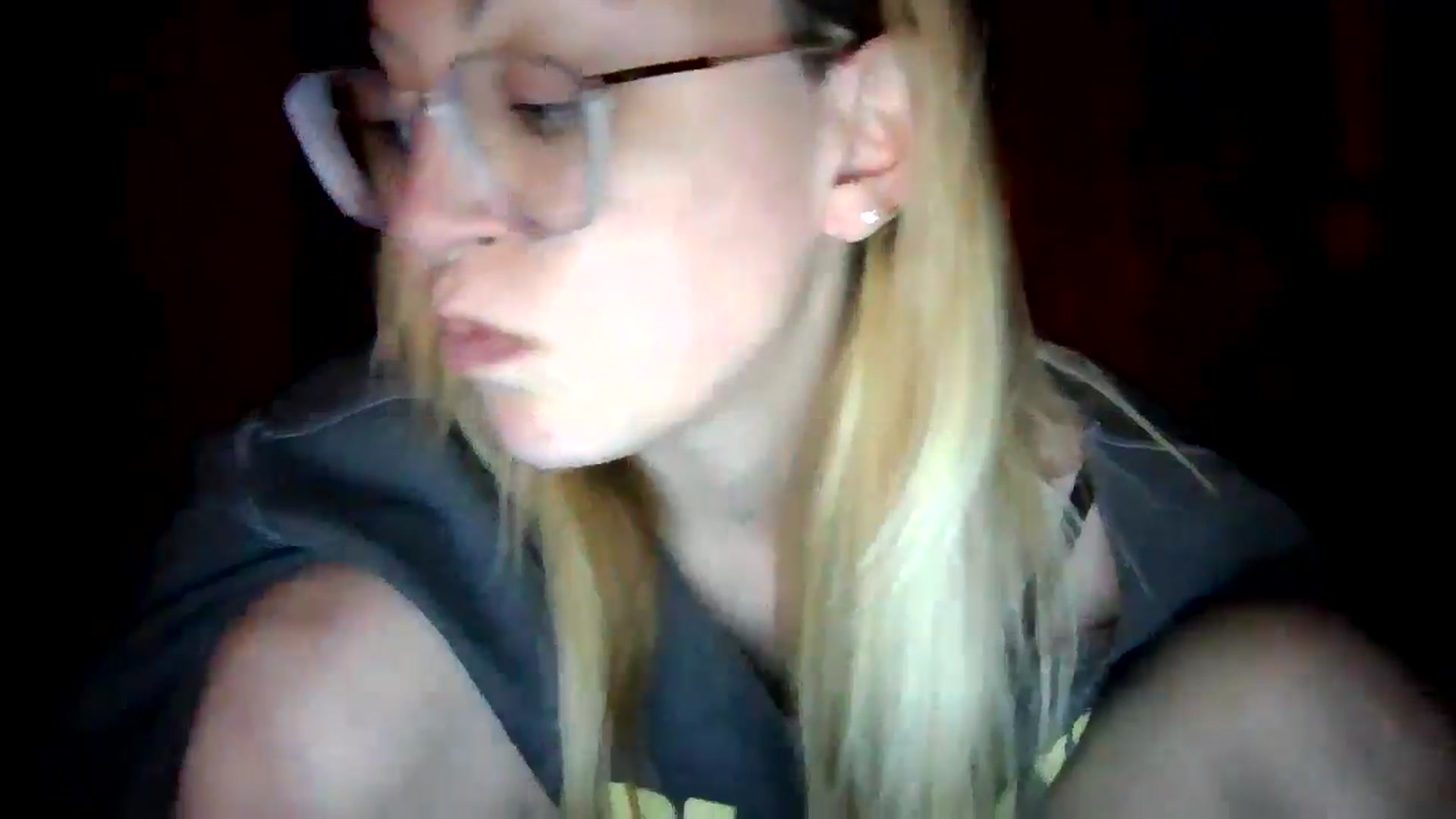 Gallery image thumbnail from DamePraton's myfreecams stream on, 12/09/2024, 08:02 image 8 of 20
