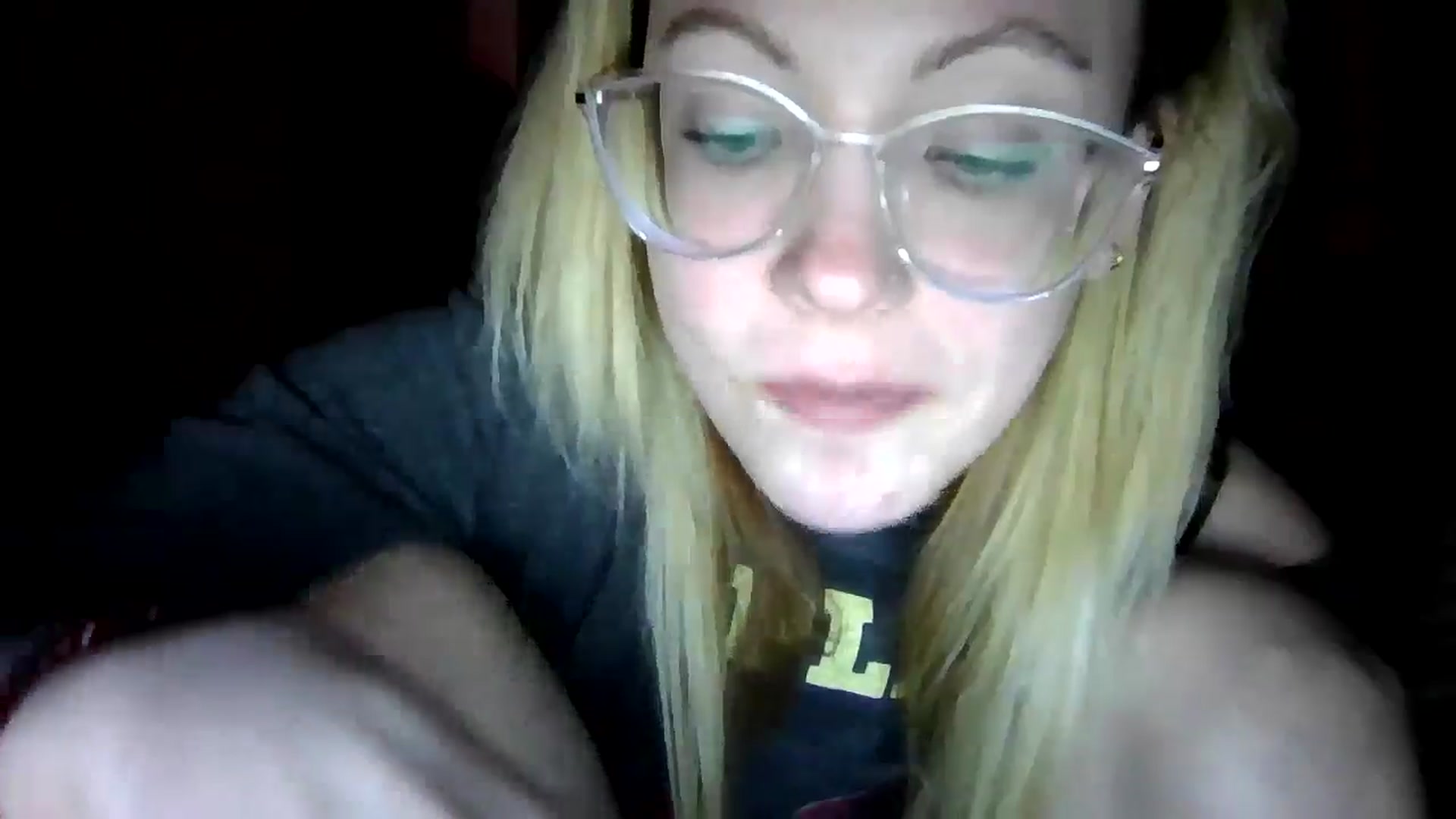 Gallery image thumbnail from DamePraton's myfreecams stream on, 12/09/2024, 08:02 image 5 of 20