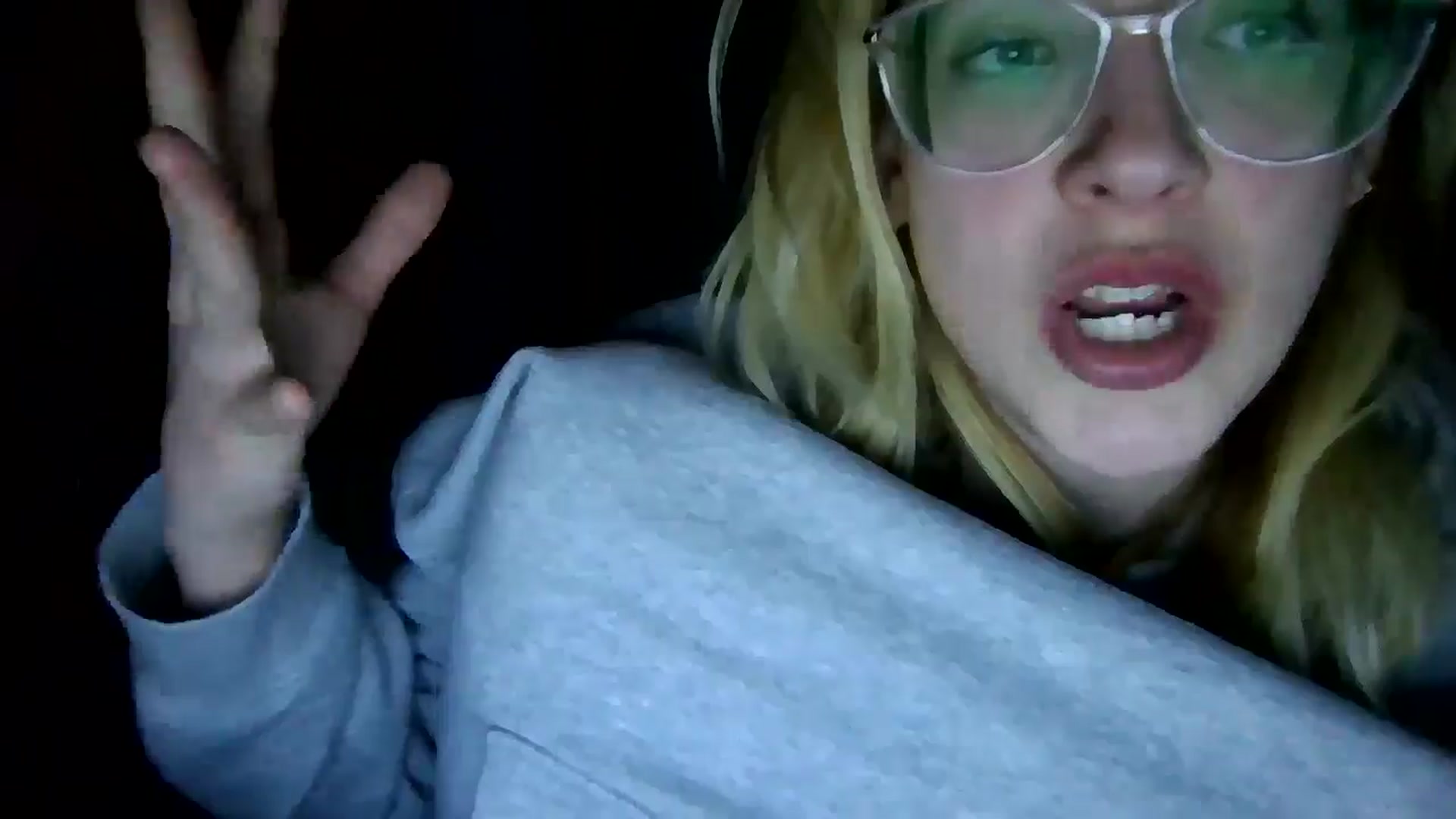 Gallery image thumbnail from DamePraton's myfreecams stream on, 12/12/2024, 11:35 image 15 of 20