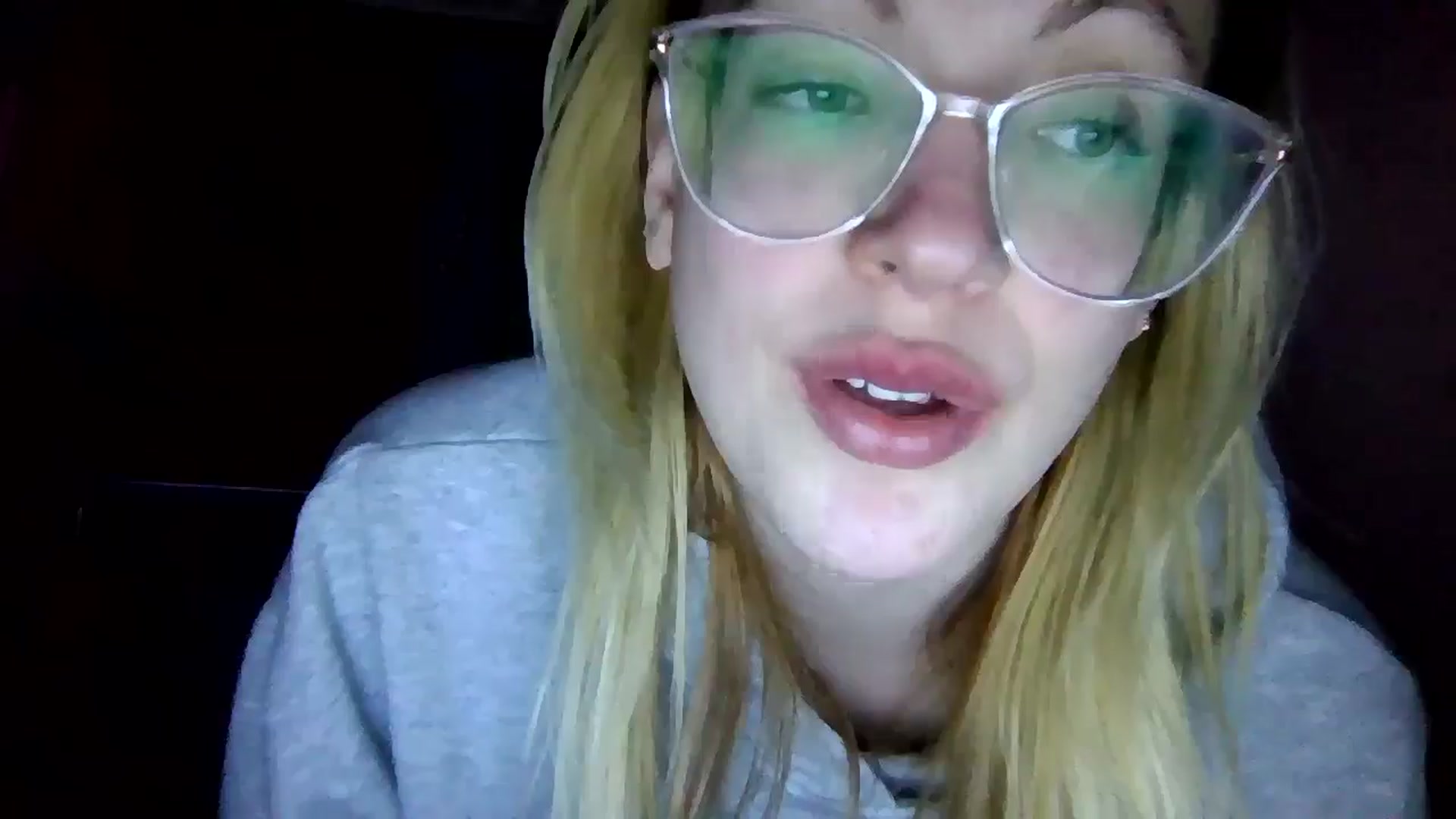 Gallery image thumbnail from DamePraton's myfreecams stream on, 12/12/2024, 11:50 image 8 of 20