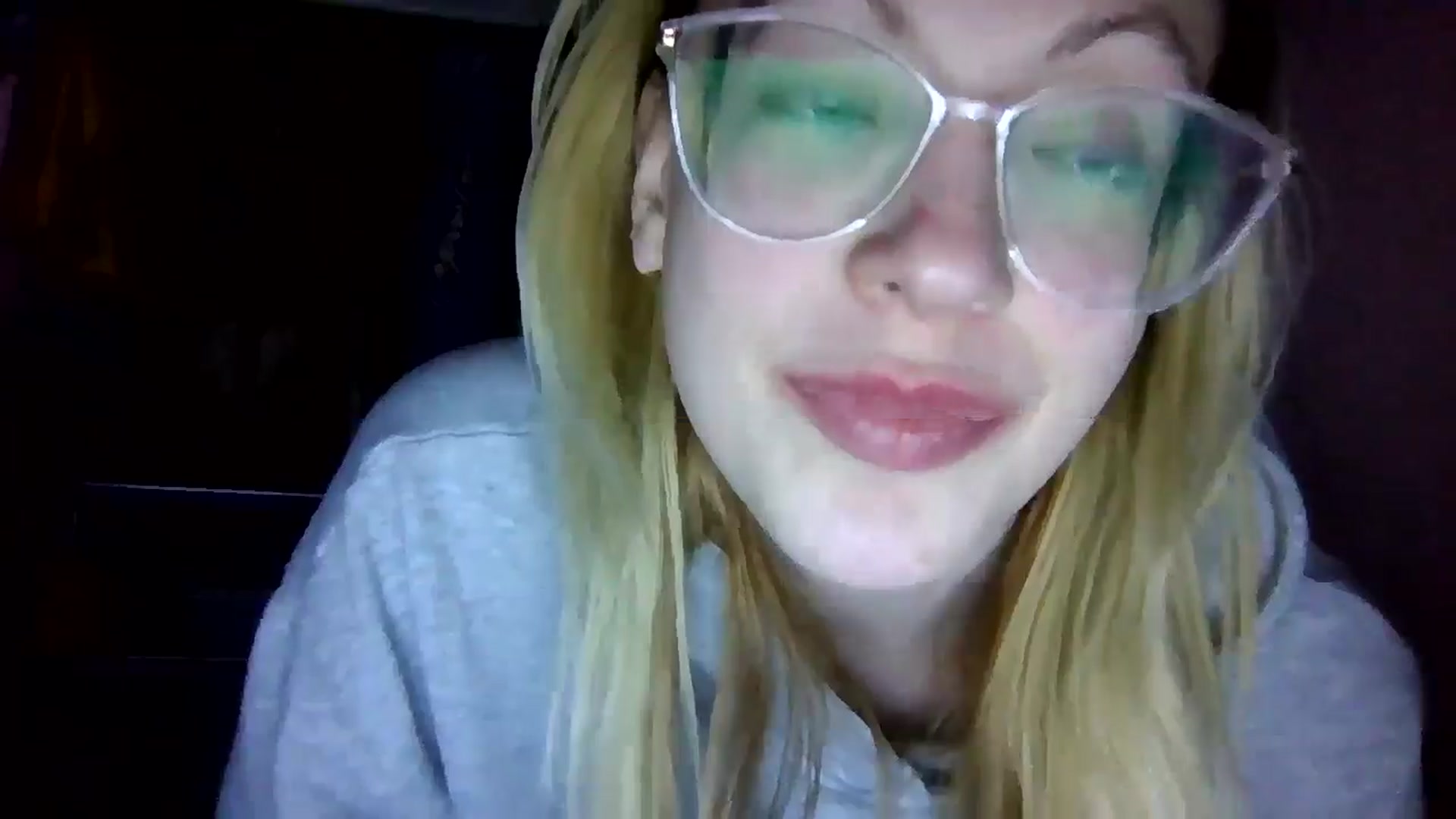 Gallery image thumbnail from DamePraton's myfreecams stream on, 12/12/2024, 11:50 image 10 of 20