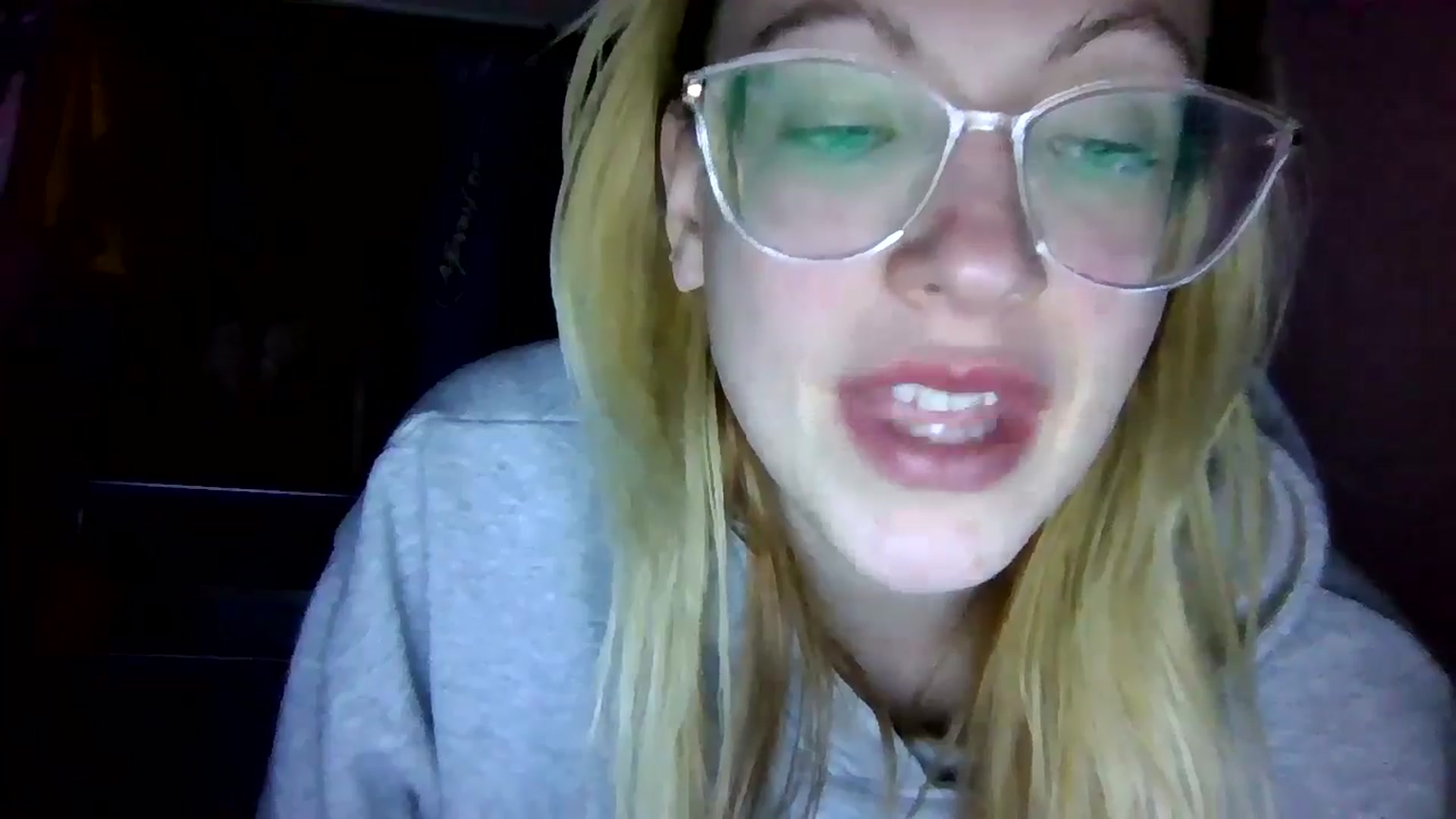 Gallery image thumbnail from DamePraton's myfreecams stream on, 12/12/2024, 11:50 image 6 of 20