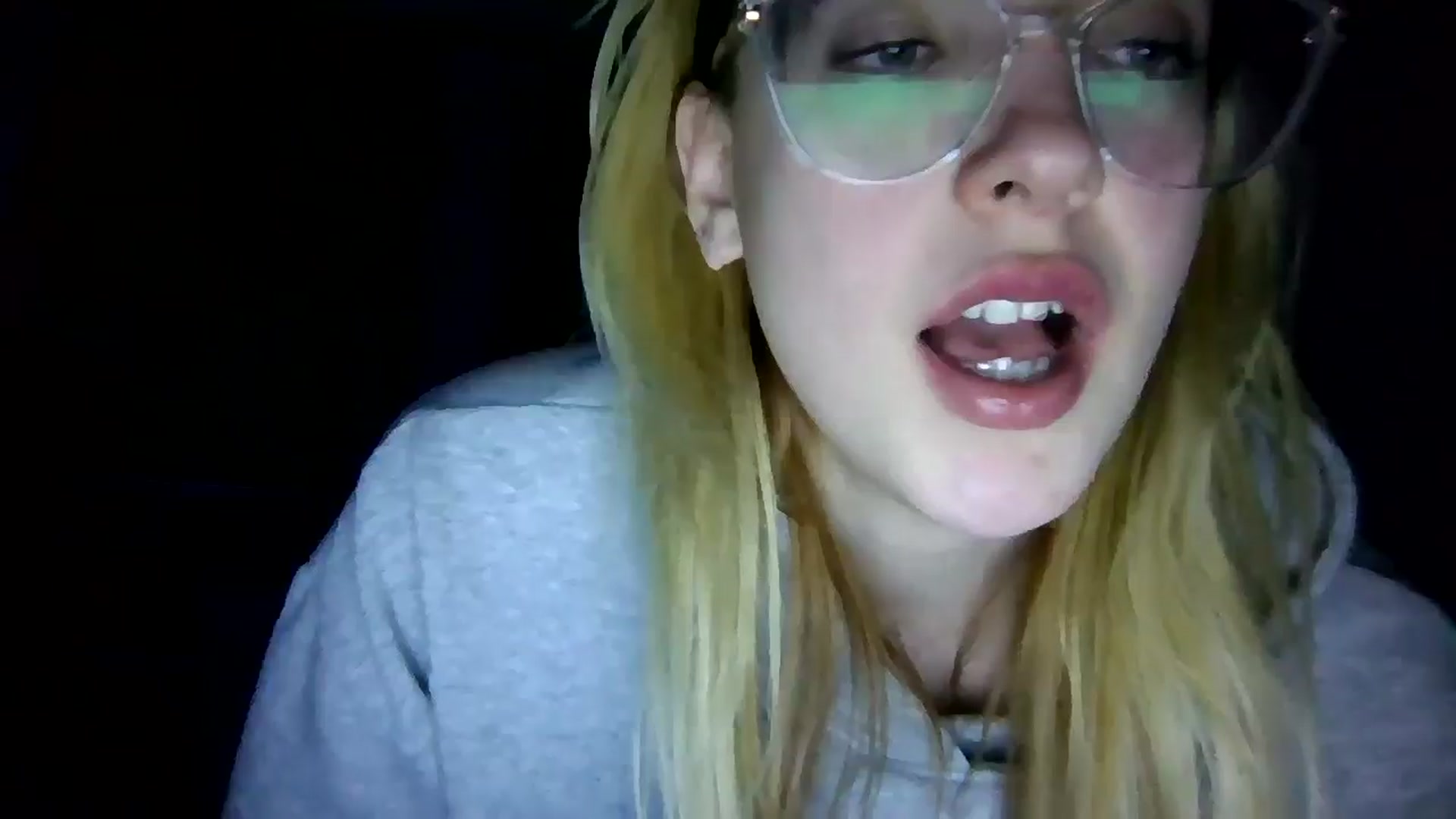 Gallery image thumbnail from DamePraton's myfreecams stream on, 12/12/2024, 11:50 image 2 of 20