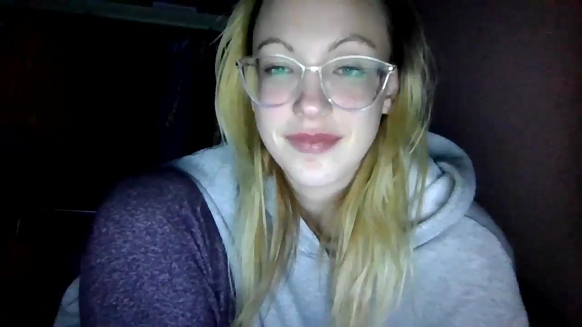Gallery image thumbnail from DamePraton's myfreecams stream on, 12/12/2024, 11:50 image 14 of 20