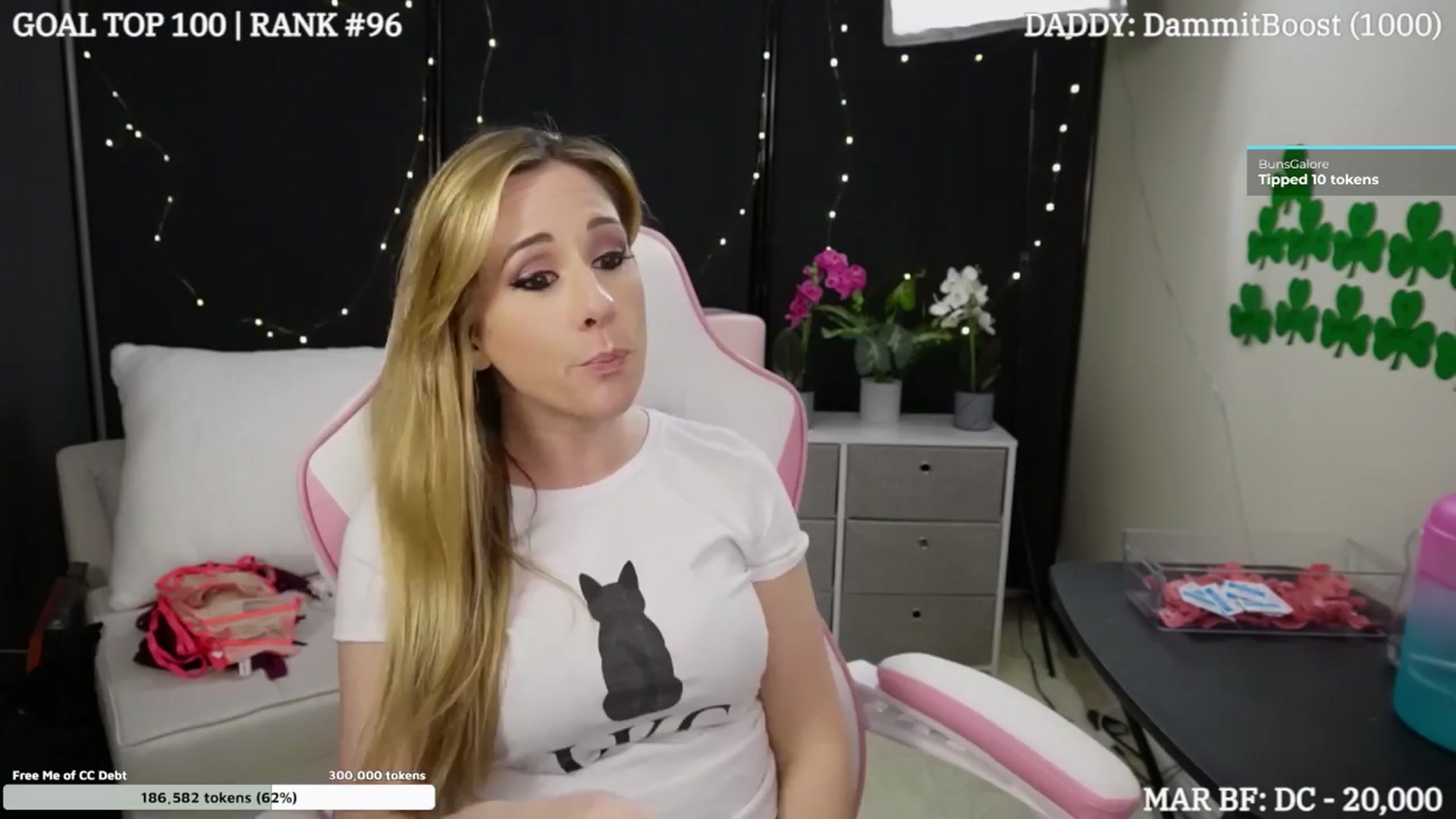 Gallery image thumbnail from DammitLexi's myfreecams stream on, 03/30/2024, 02:17 image 9 of 20