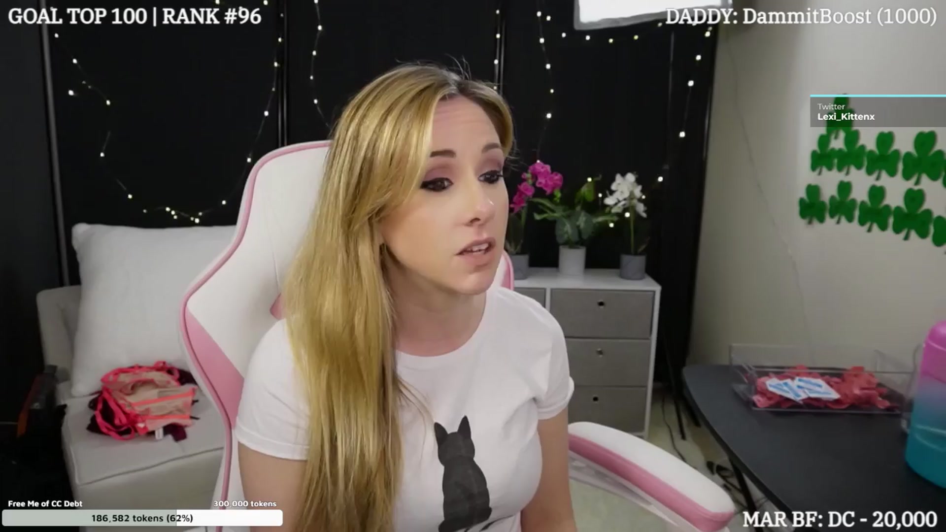 Gallery image thumbnail from DammitLexi's myfreecams stream on, 03/30/2024, 02:17 image 8 of 20