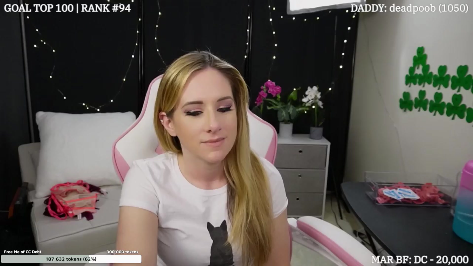 Gallery image thumbnail from DammitLexi's myfreecams stream on, 03/30/2024, 02:17 image 16 of 20